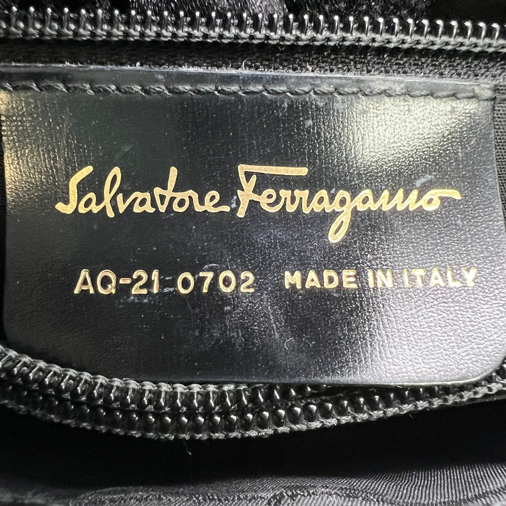Salvatore Ferragamo Gancio Flap Hobo Shoulder Bag B22853