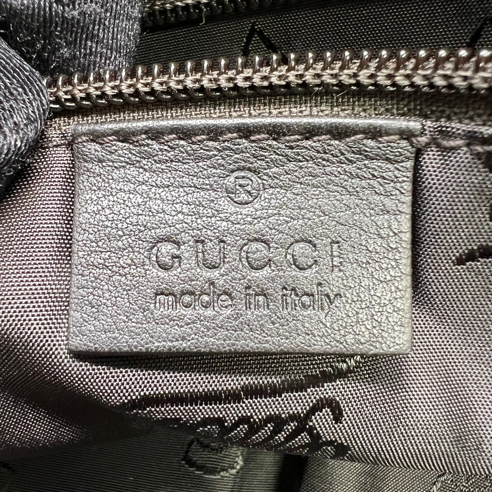 Gucci Guccissima Flap Messenger Bag B23069