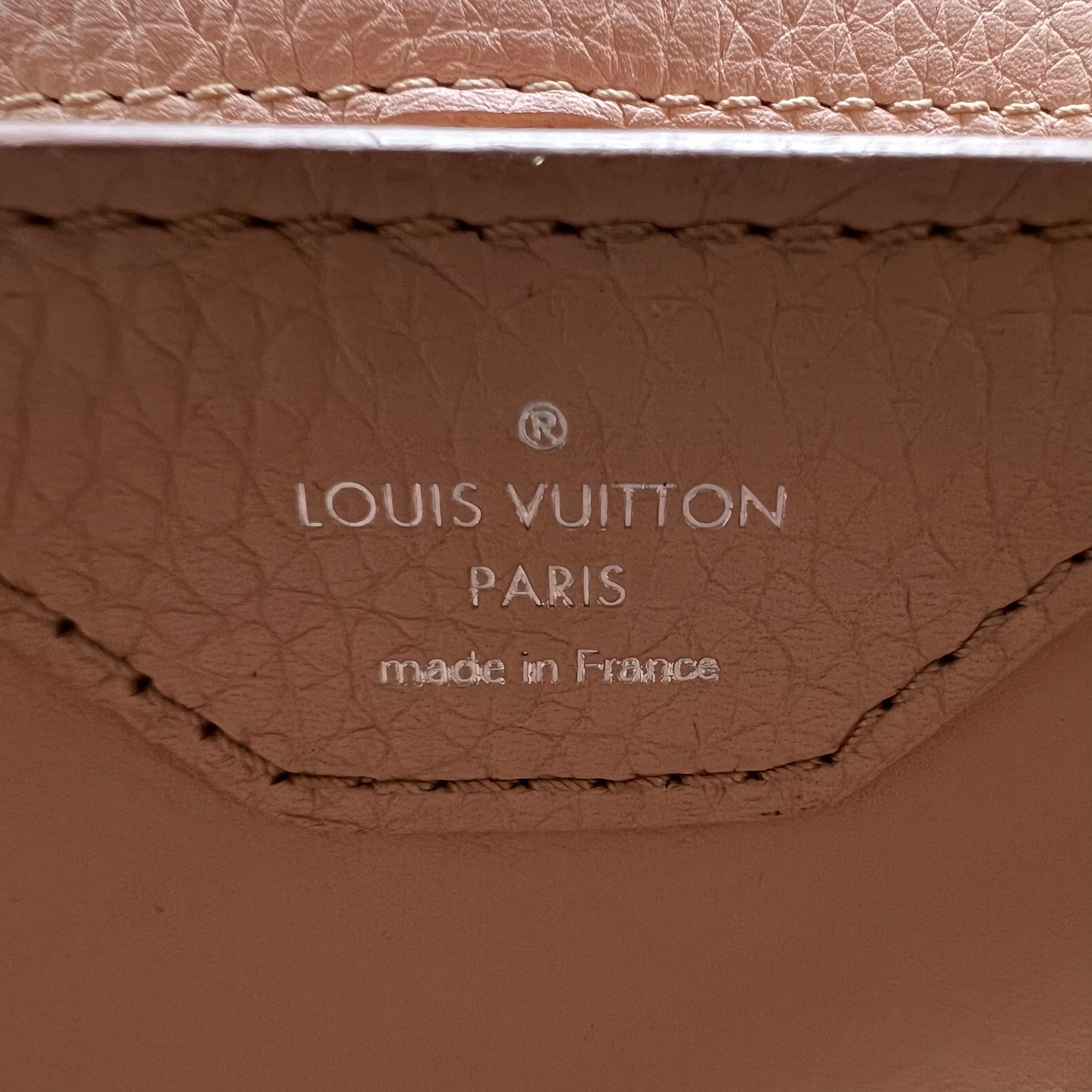 Louis Vuitton Capucines BB B22618