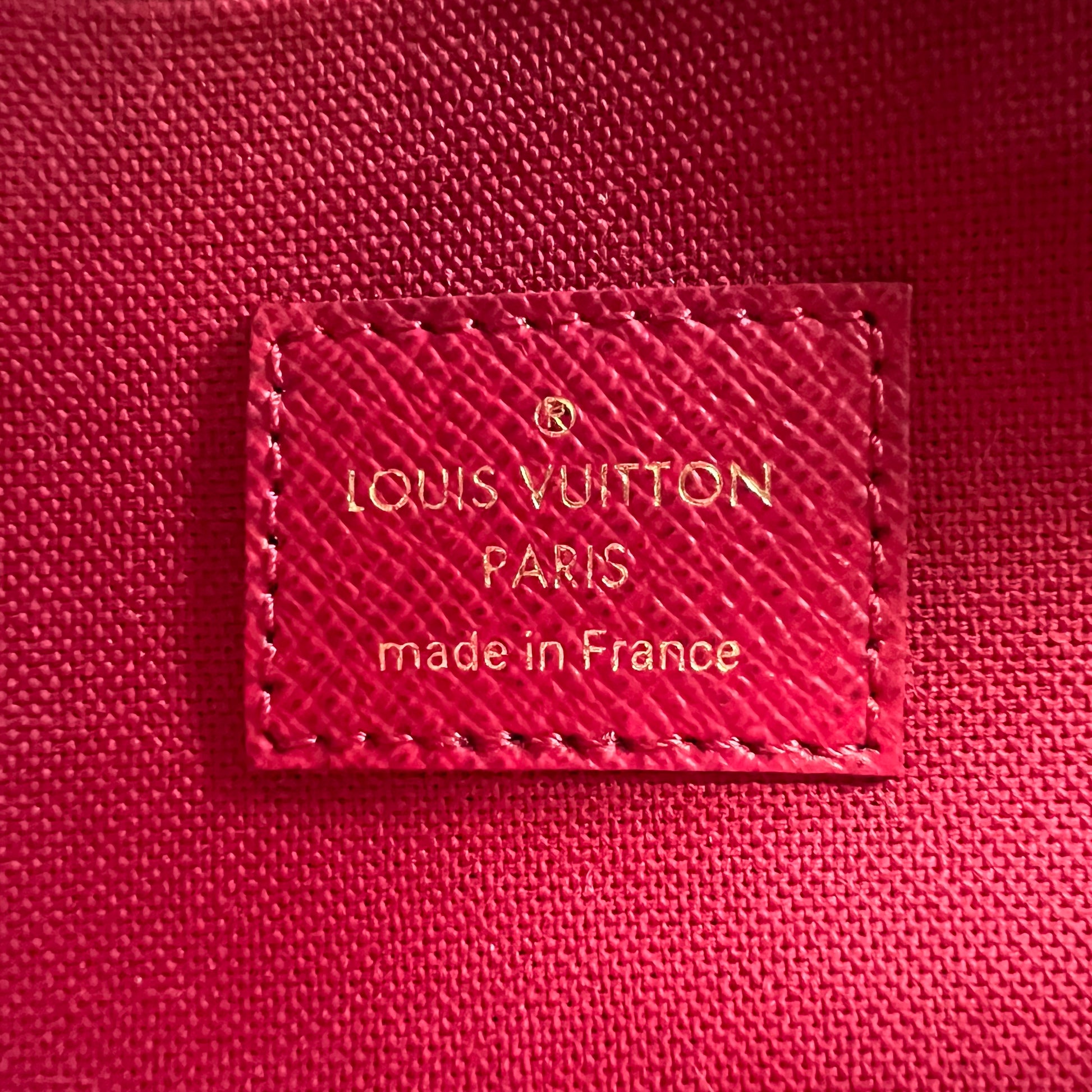 Louis Vuitton Pochette Félicie Monogram Canvas B22887