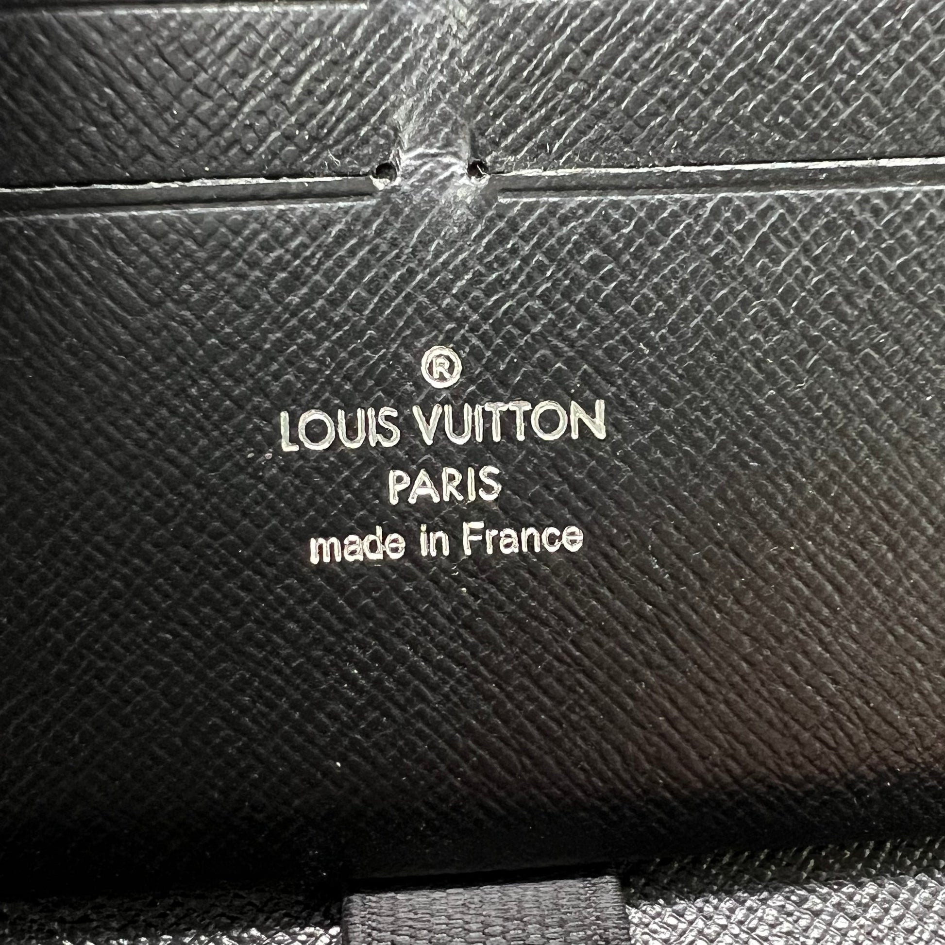 Louis Vuitton Epi Leather Zippy Wallet W22382