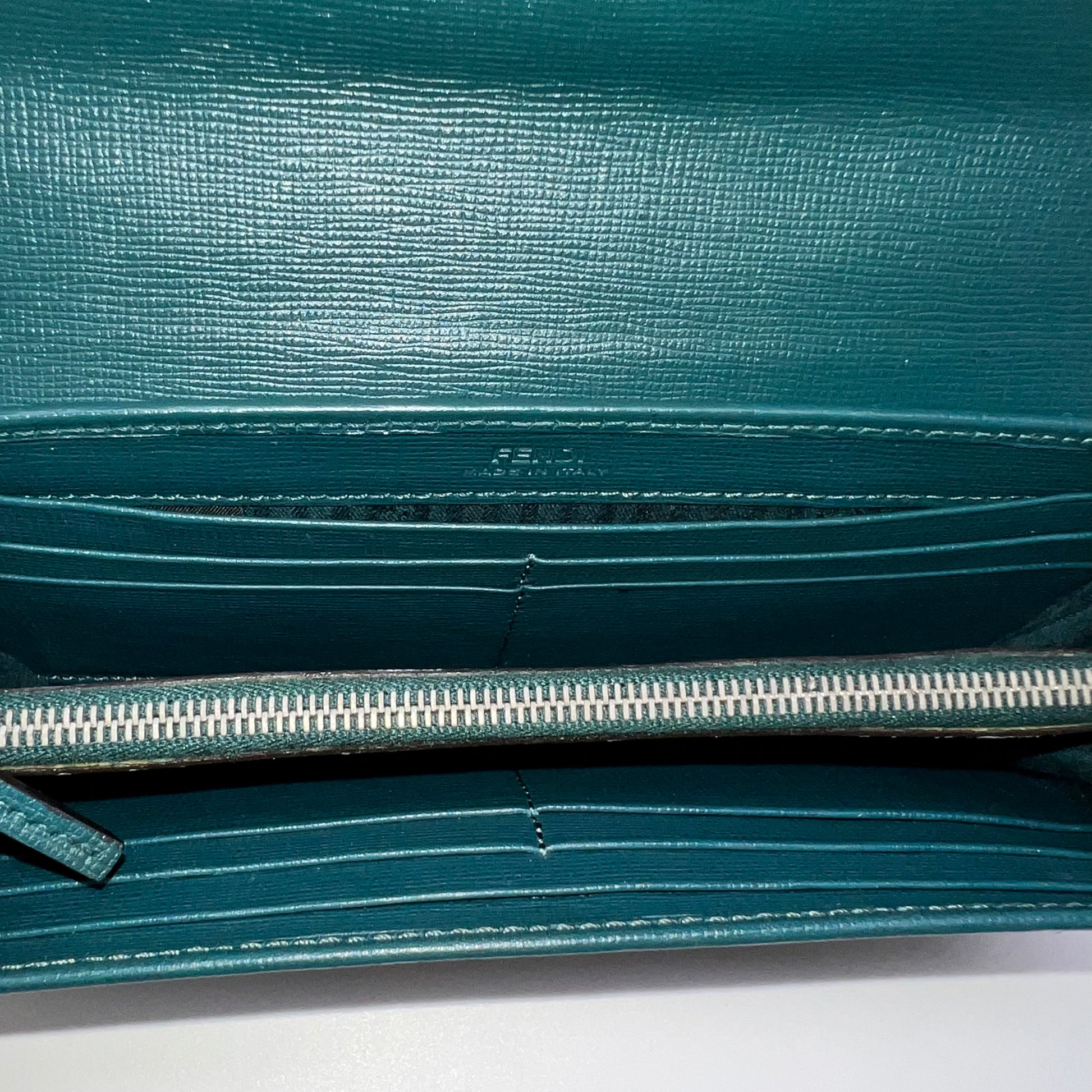 Fendi 2Jours Continental Flap Wallet W22288