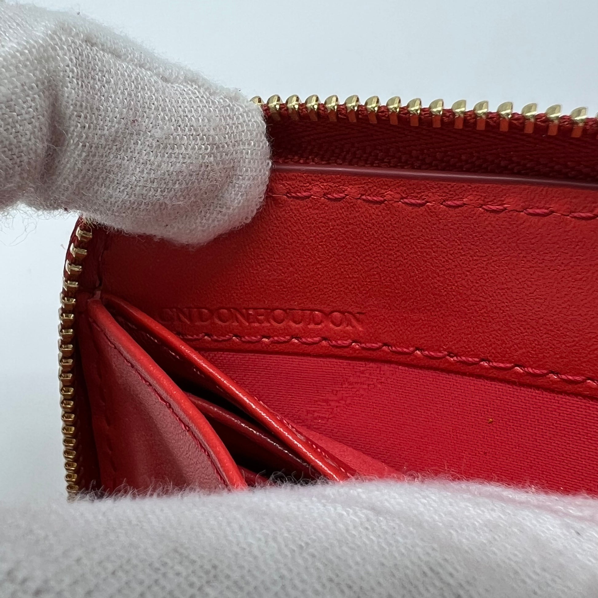 Burberry Haymarket Check & Leather Zip Around Wallet W22347