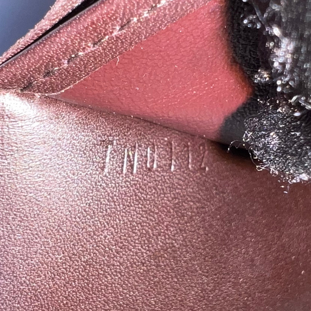 Rouge Fauviste Monogram Vernis Rossmore Wallet W21661