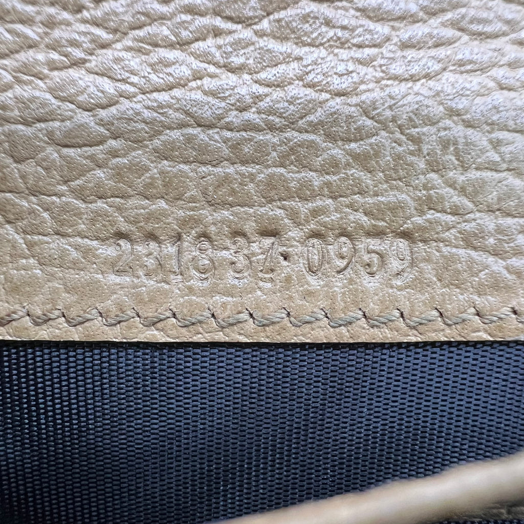 Gucci Signoria Leather Continental Long Wallet W22436