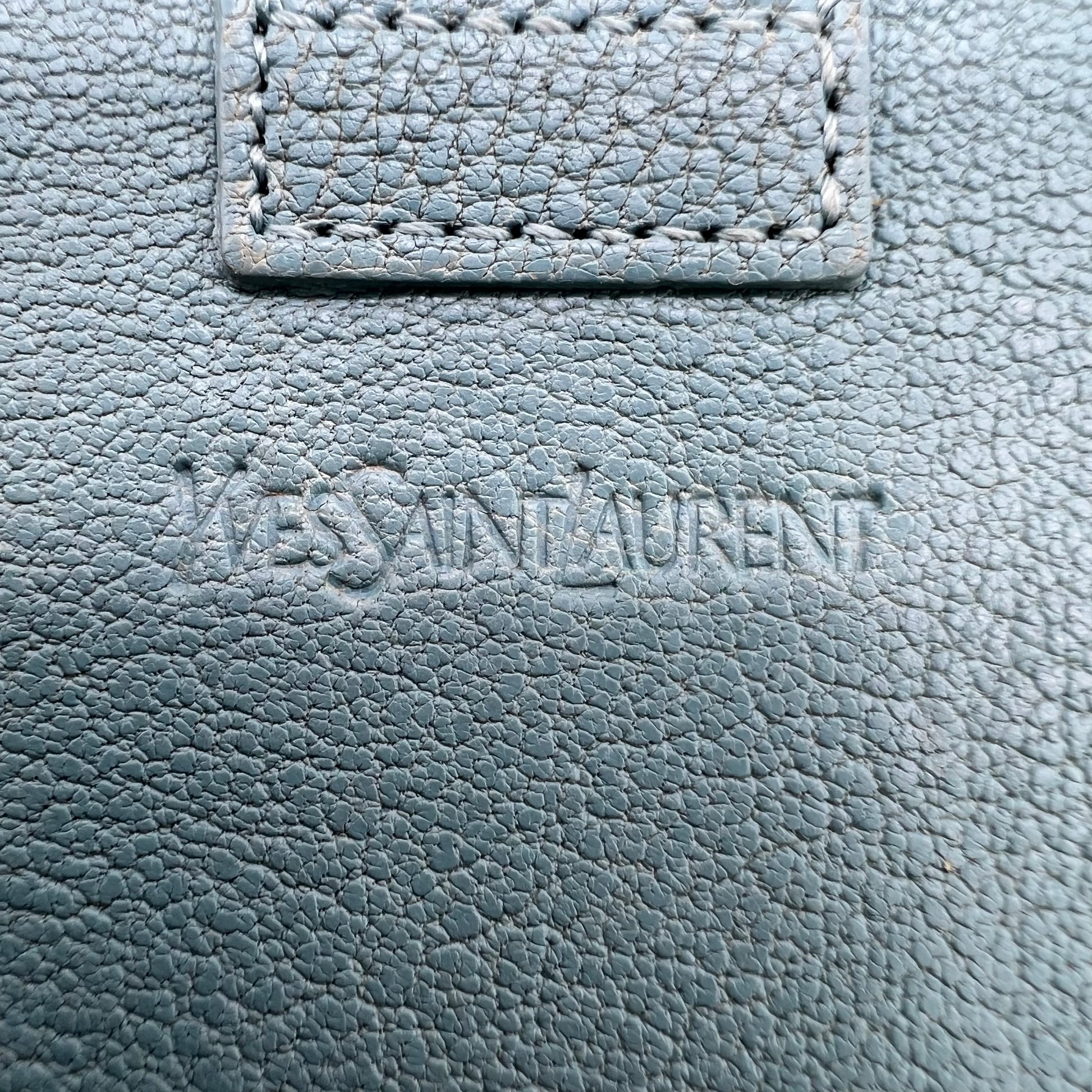 Long Travel WalletOrganizer Blue Leather W22357
