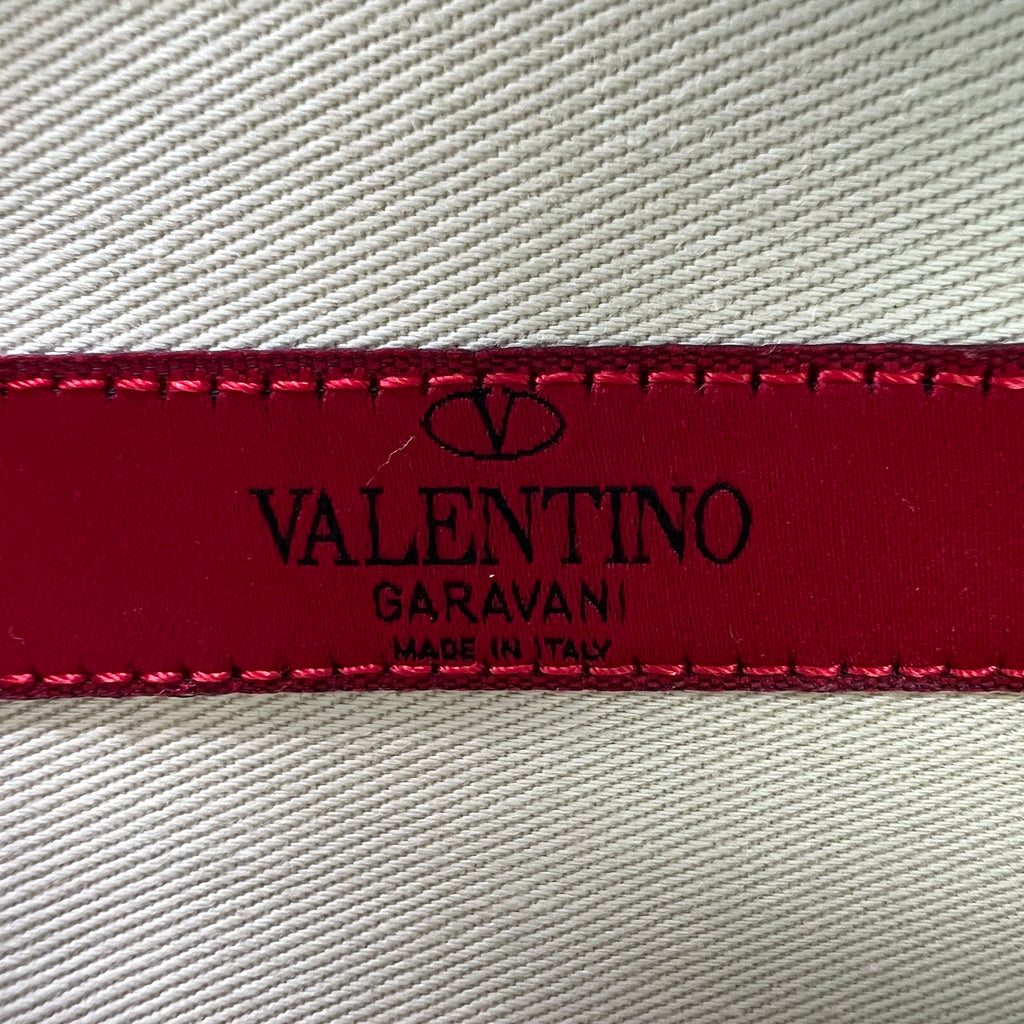 Valentino Garavani Va Voom Rockstud Chain Shoulder Bag B23142