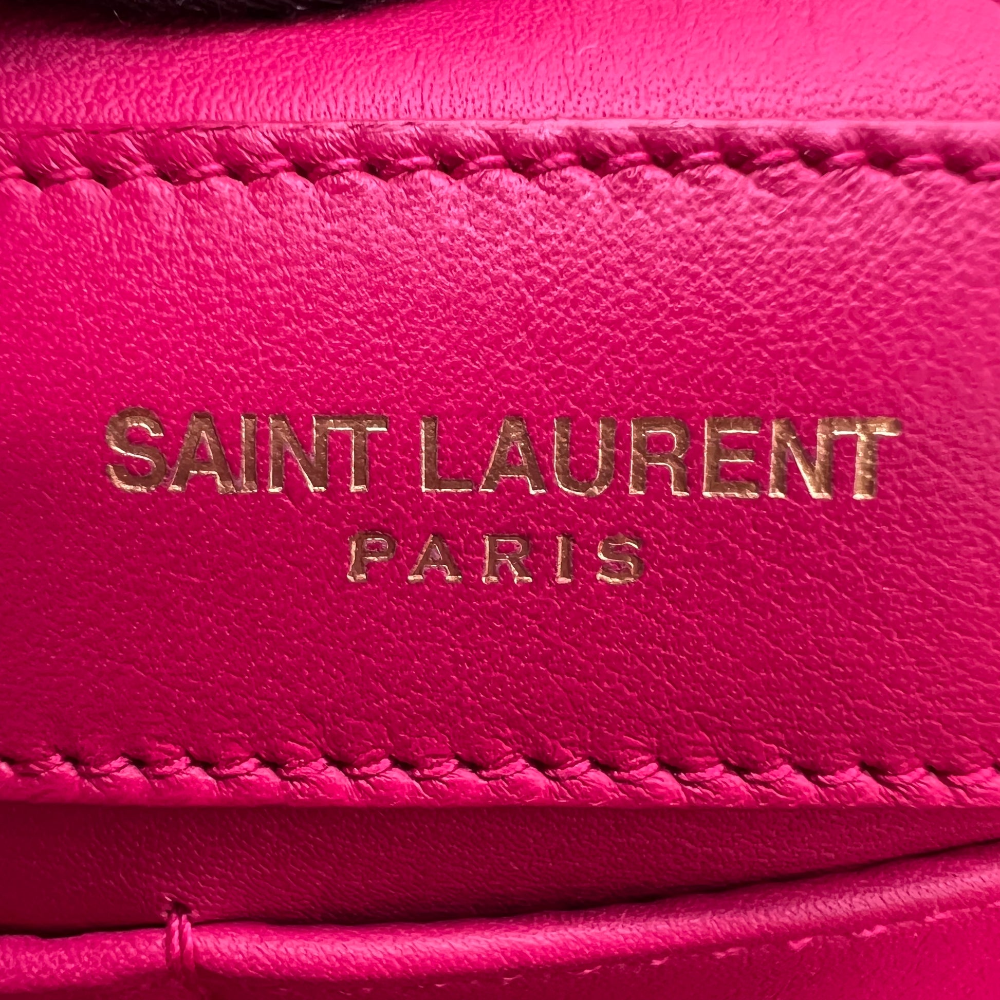 Saint Laurent Classic Y Cabas Bag B23131