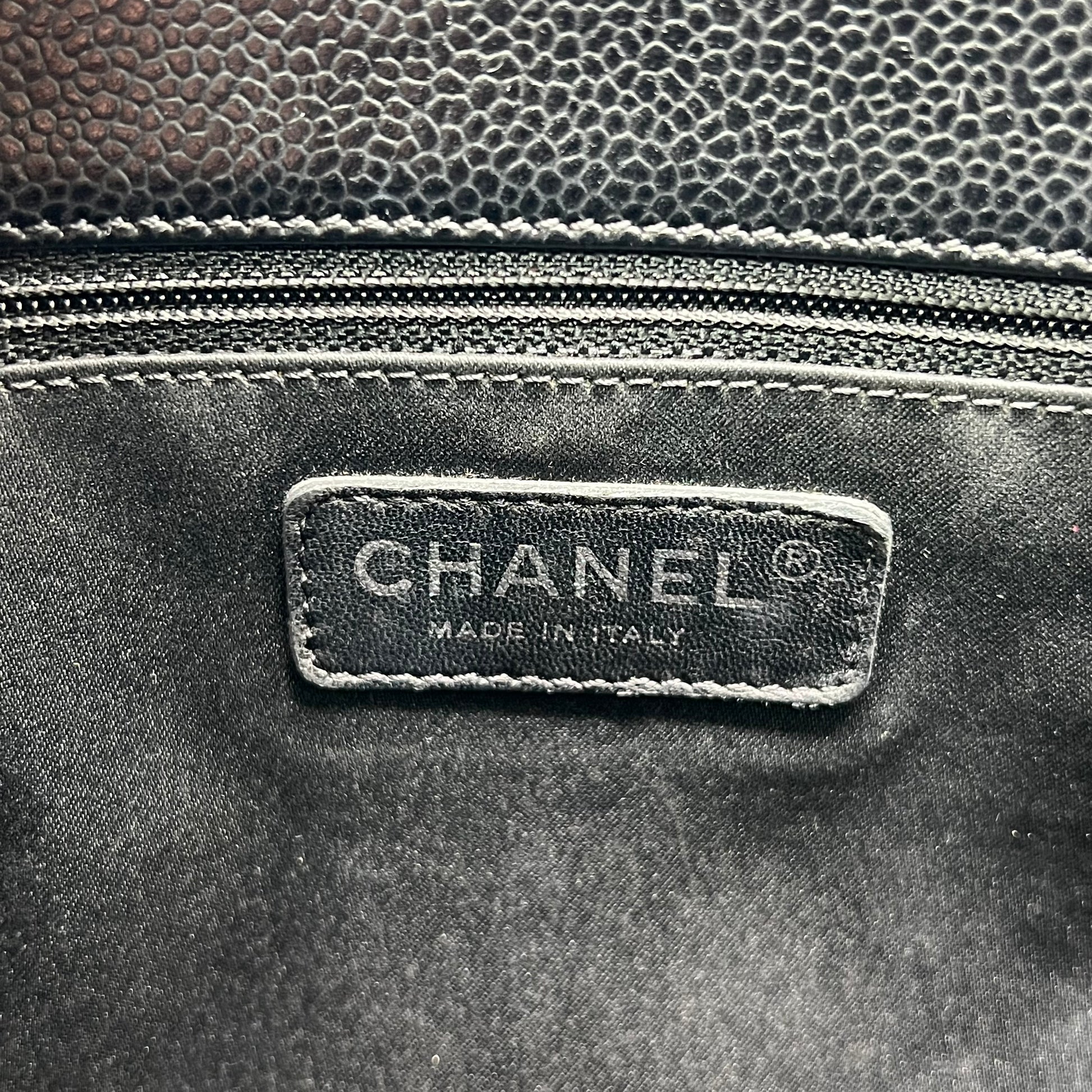 Chanel Grand Shopping Tote (GST) Bag B23119