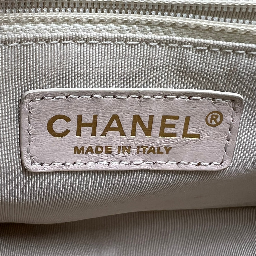 Sheepskin Chevron Quilted Medium Vintage Mademoiselle Flap White B23237