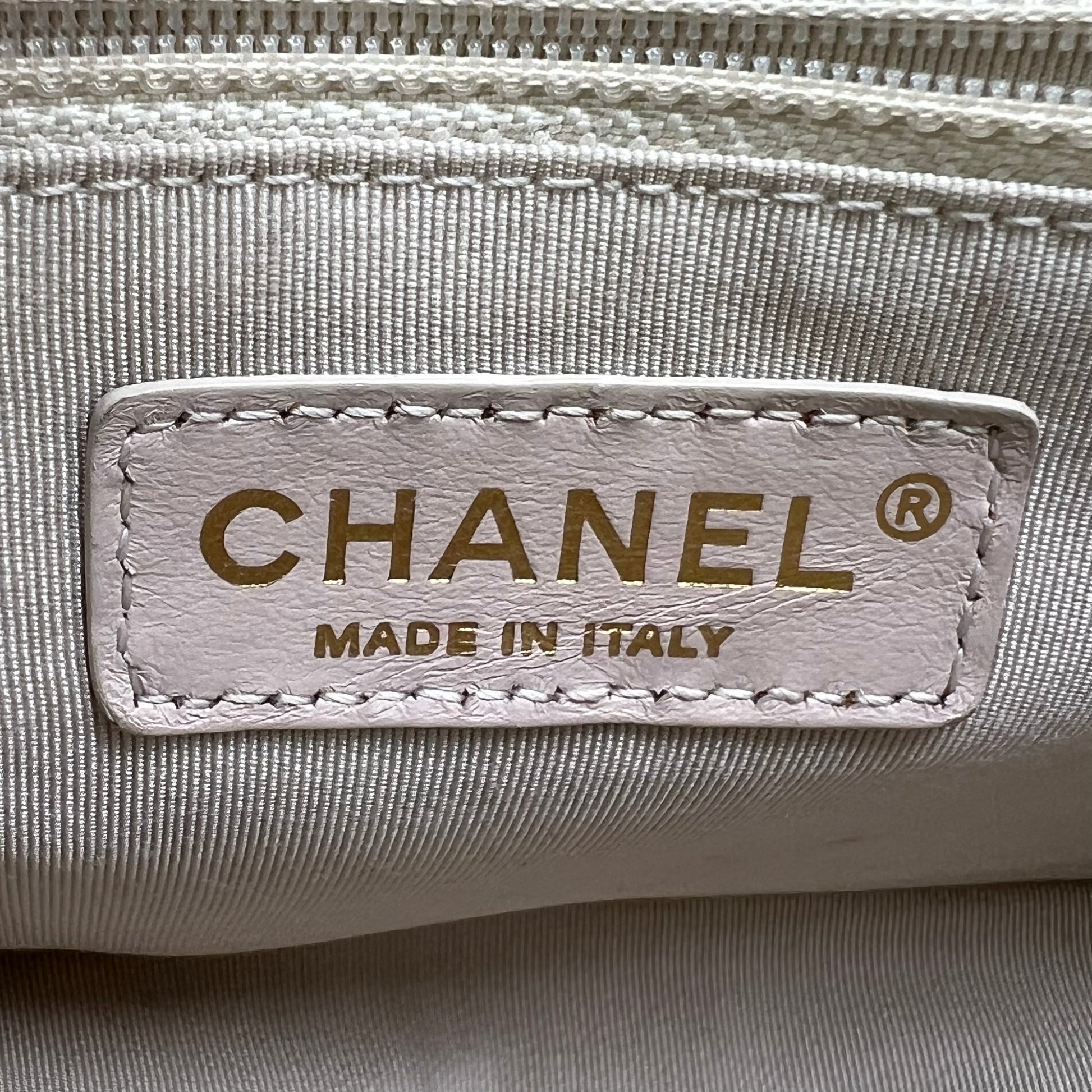 Sheepskin Chevron Quilted Medium Vintage Mademoiselle Flap White B23237