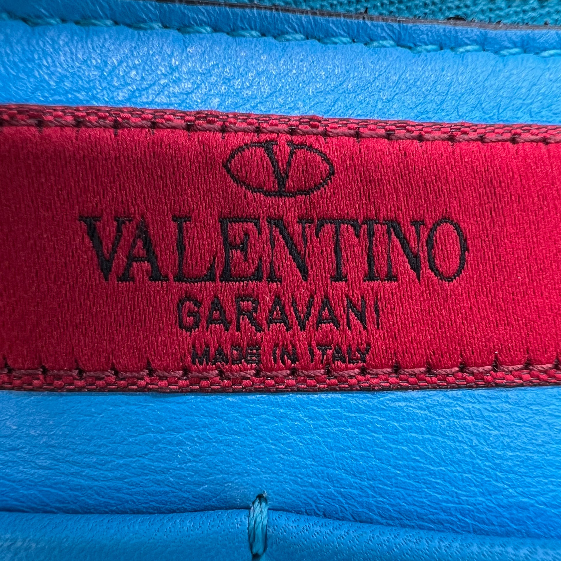 Valentino Garavani Rockstud Small Double Handle Tote Bag B23079