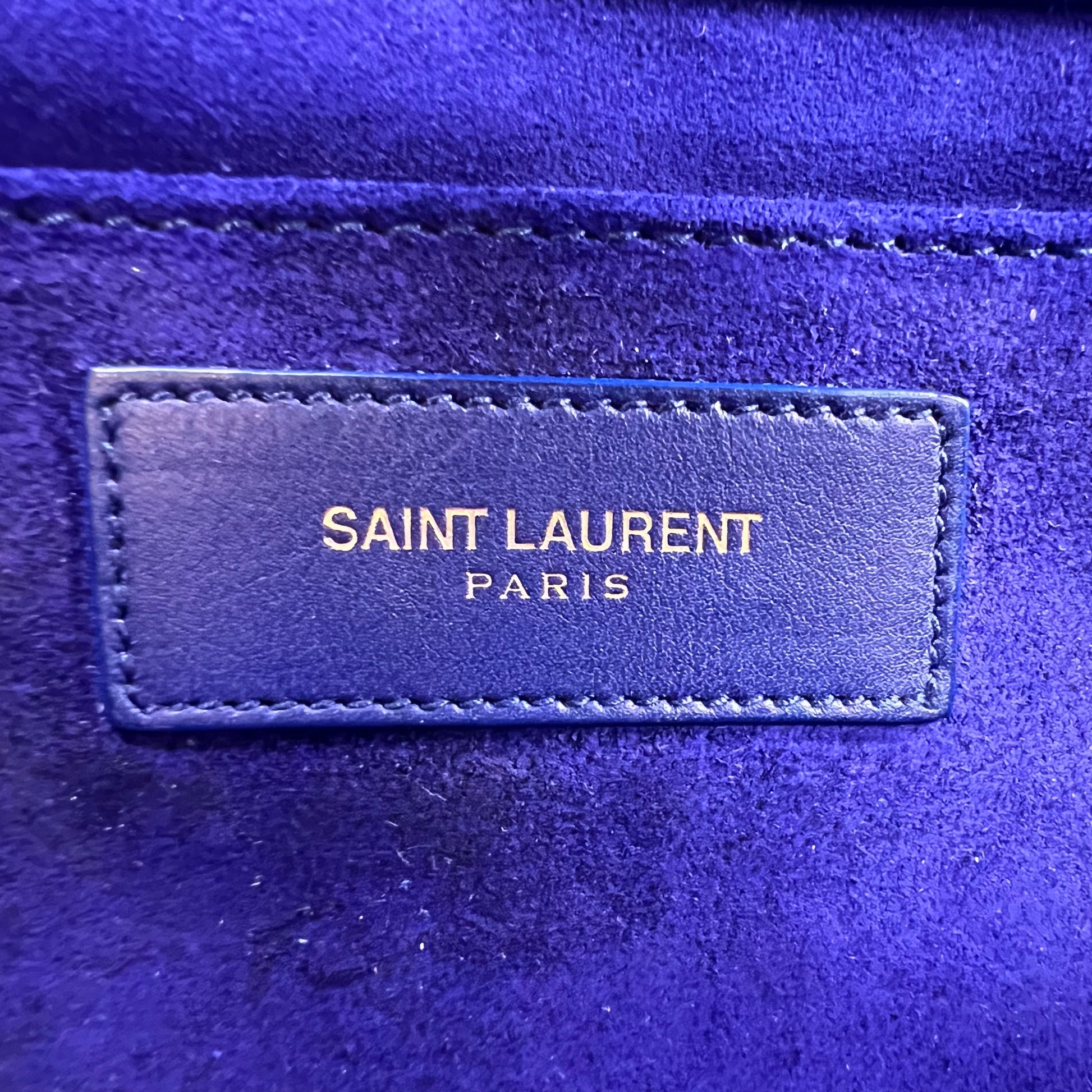 Saint Laurent Classic Chyc Ligne Y Clutch Bag W22520
