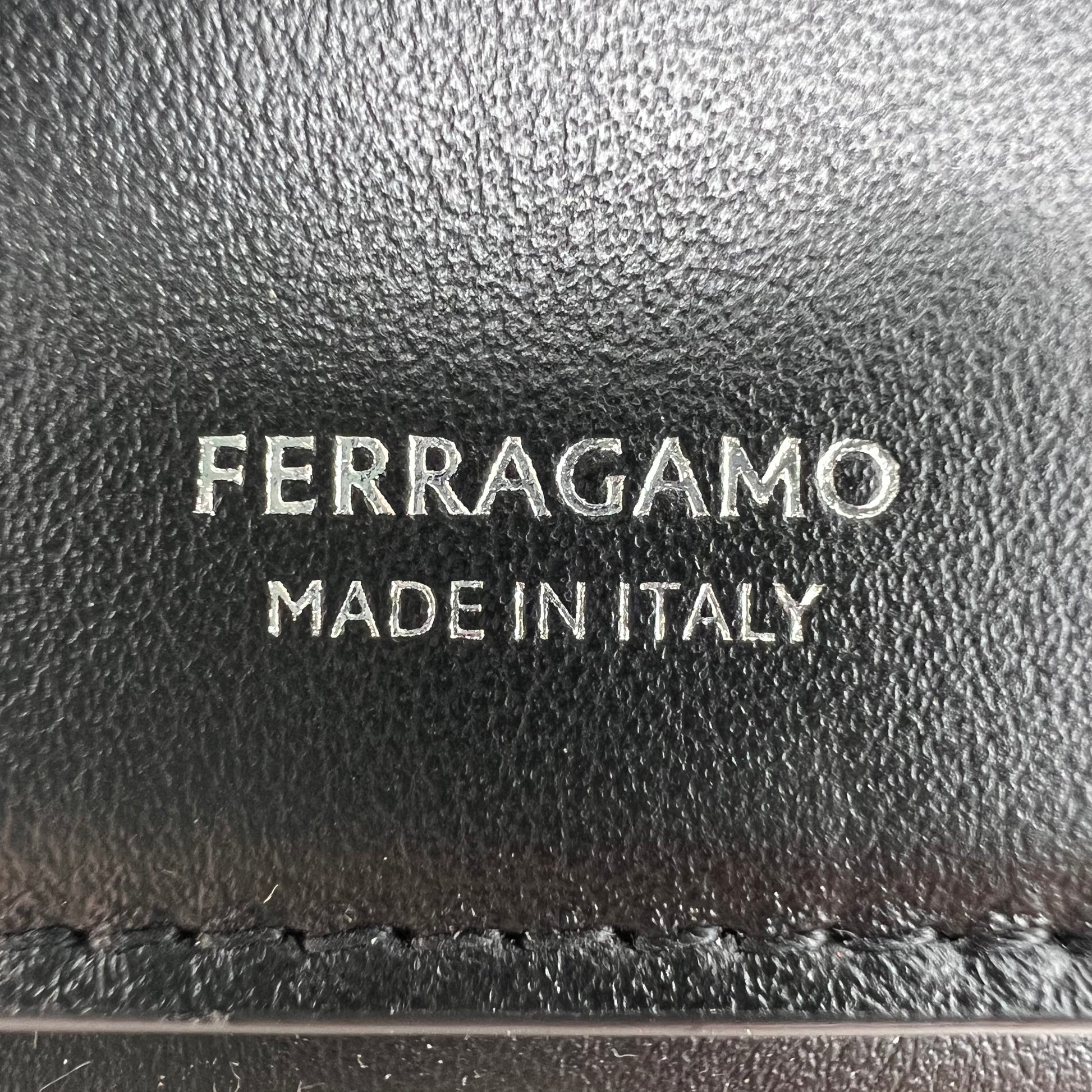 Gancini Continental Wallet in Patent Leather W22630
