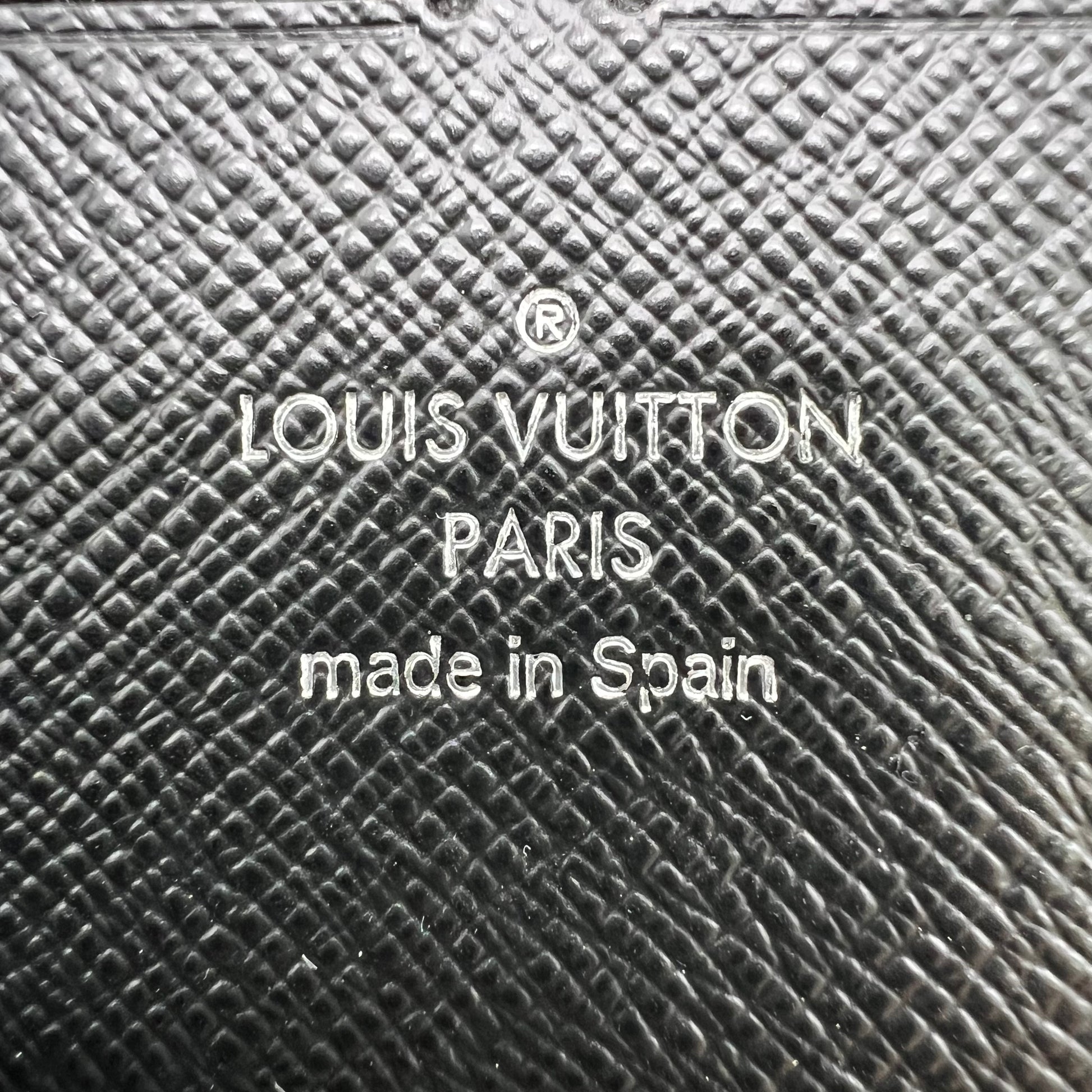 Louis Vuitton Zippy Organizer Damier Graphite Wallet W22601