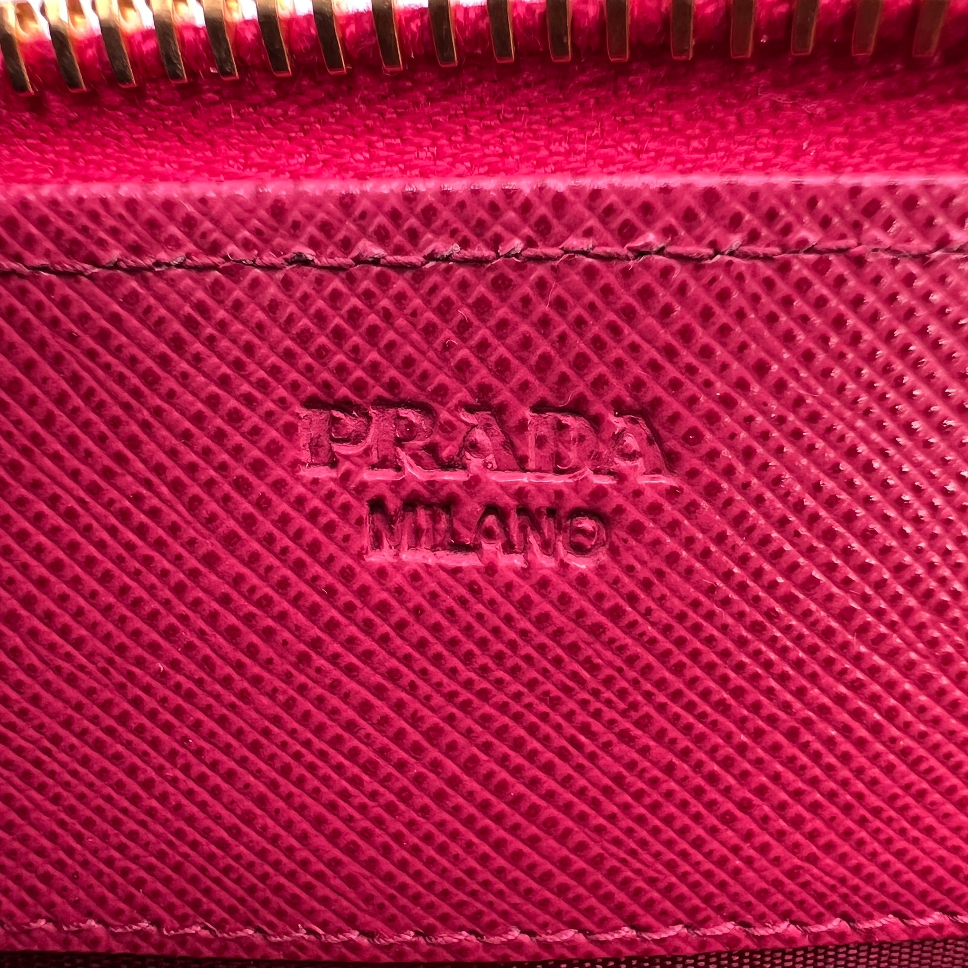 Prada Saffiano Peonia Fiocco Bow Zip-Around Wallet W22687