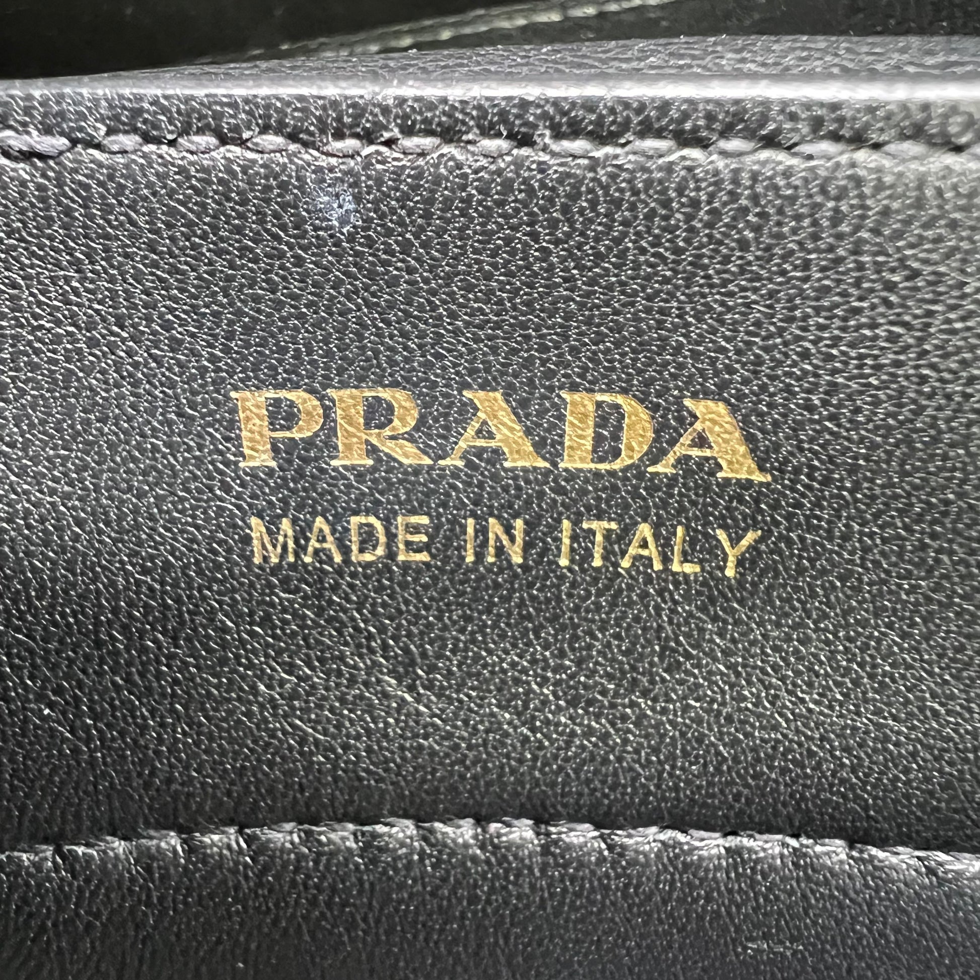 Prada Saffiano Cuir Medium Double Tote Bag B23184