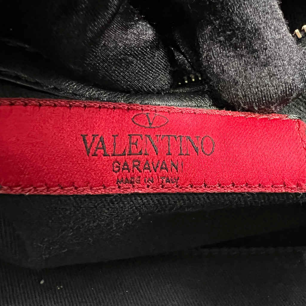 Valentino Garavani Rockstud Small Double Handle Tote Bag B23283