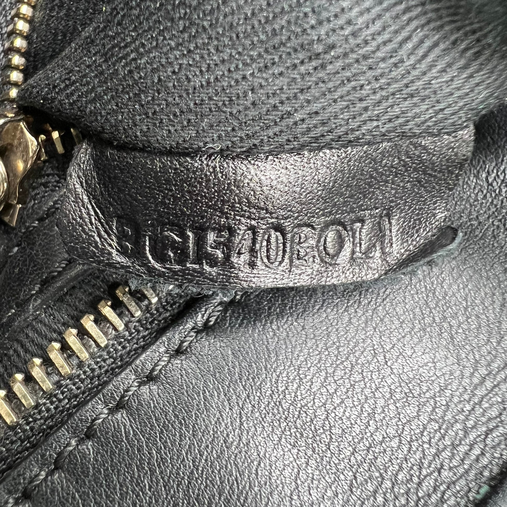 Valentino Garavani Rockstud Small Double Handle Tote Bag B23283
