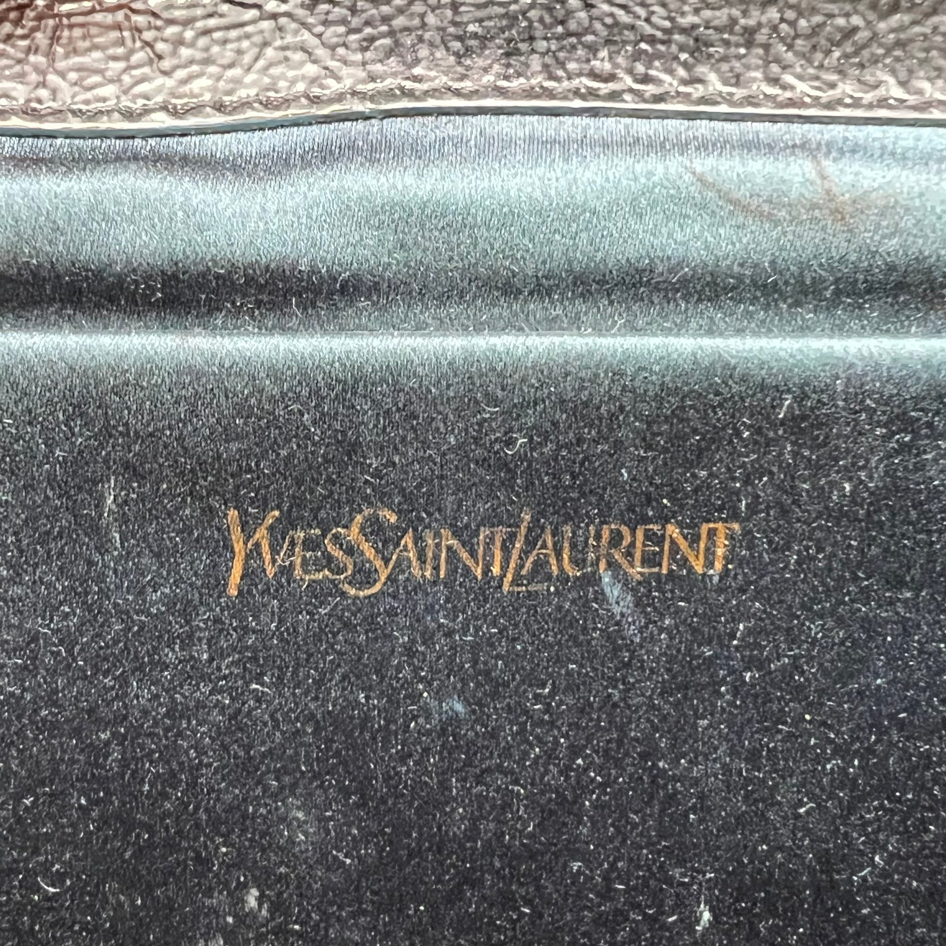 Yves Saint Laurent Black Patent Leather Belle de Jour Flap Clutch W22714