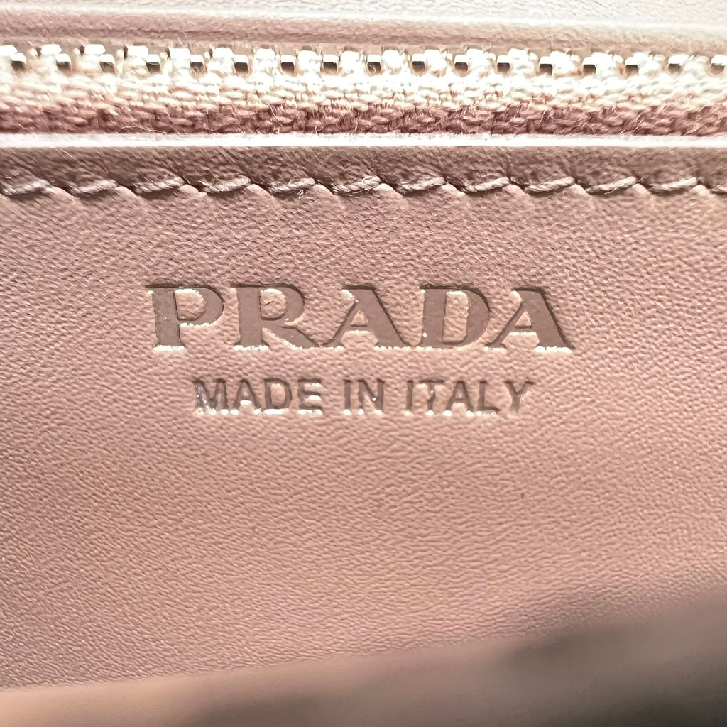 Black Saffiano Continental Flap Wallet W22710