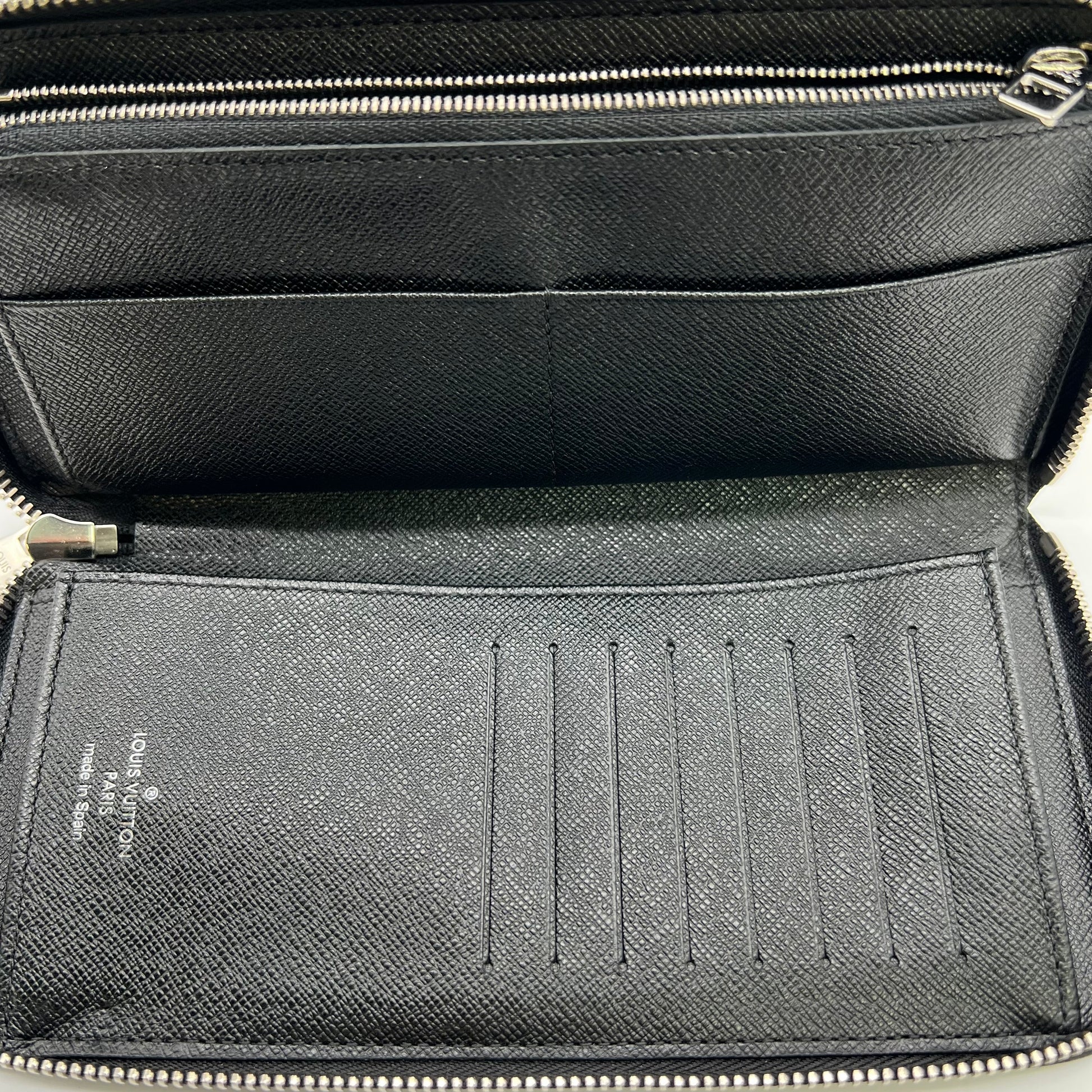 Damier Graphite Coated Canvas Zippy Vertical Wallet W22667