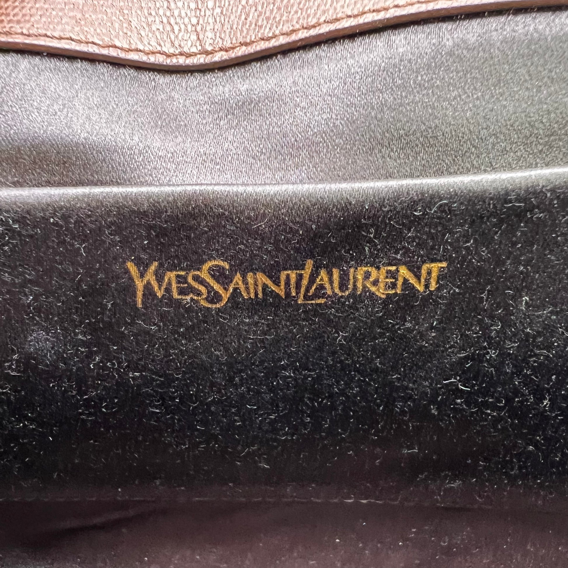 Yves Saint Laurent Brown Leather Cabas Chyc Clutch B23528