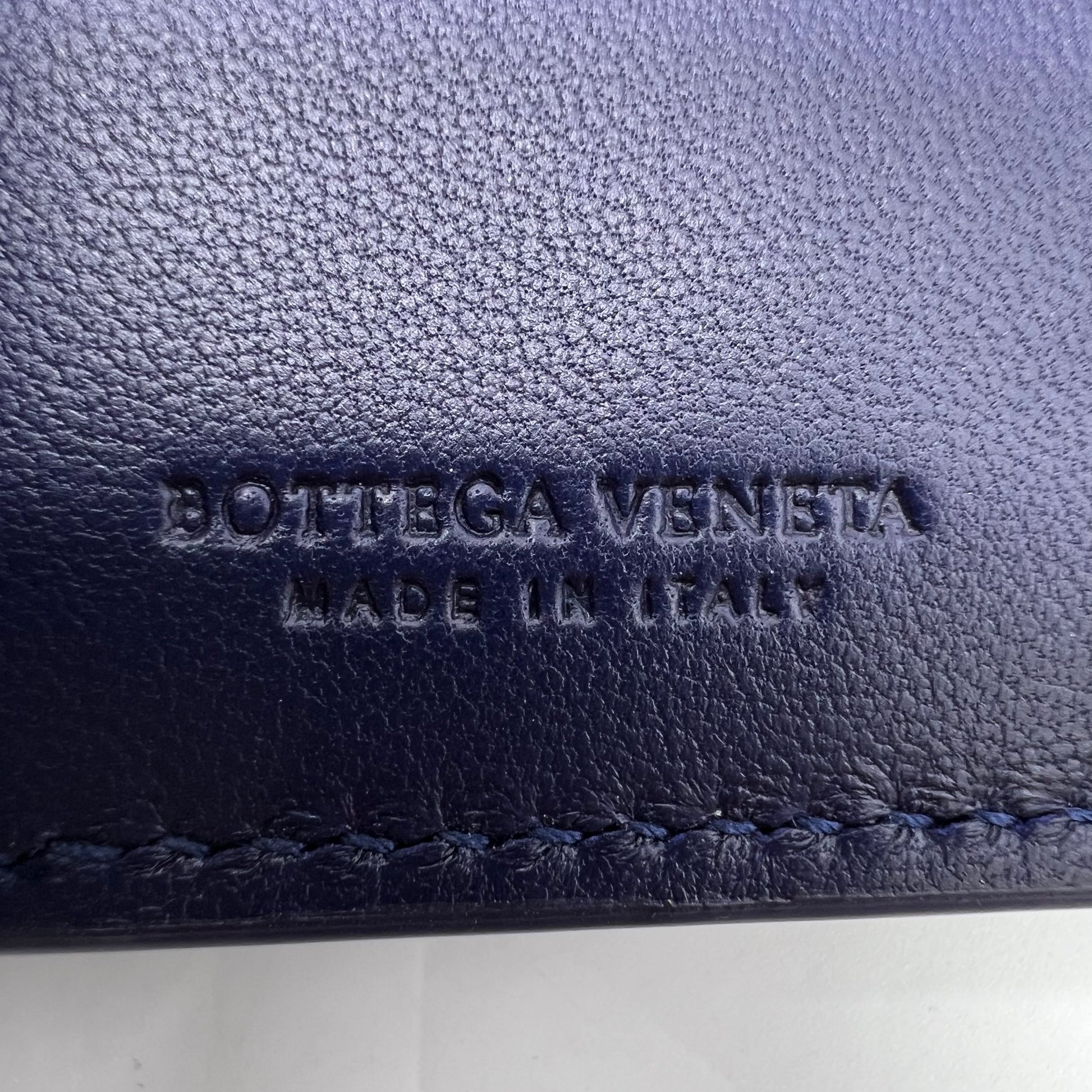Flap Blue Intrecciato Leather French Wallet W22728
