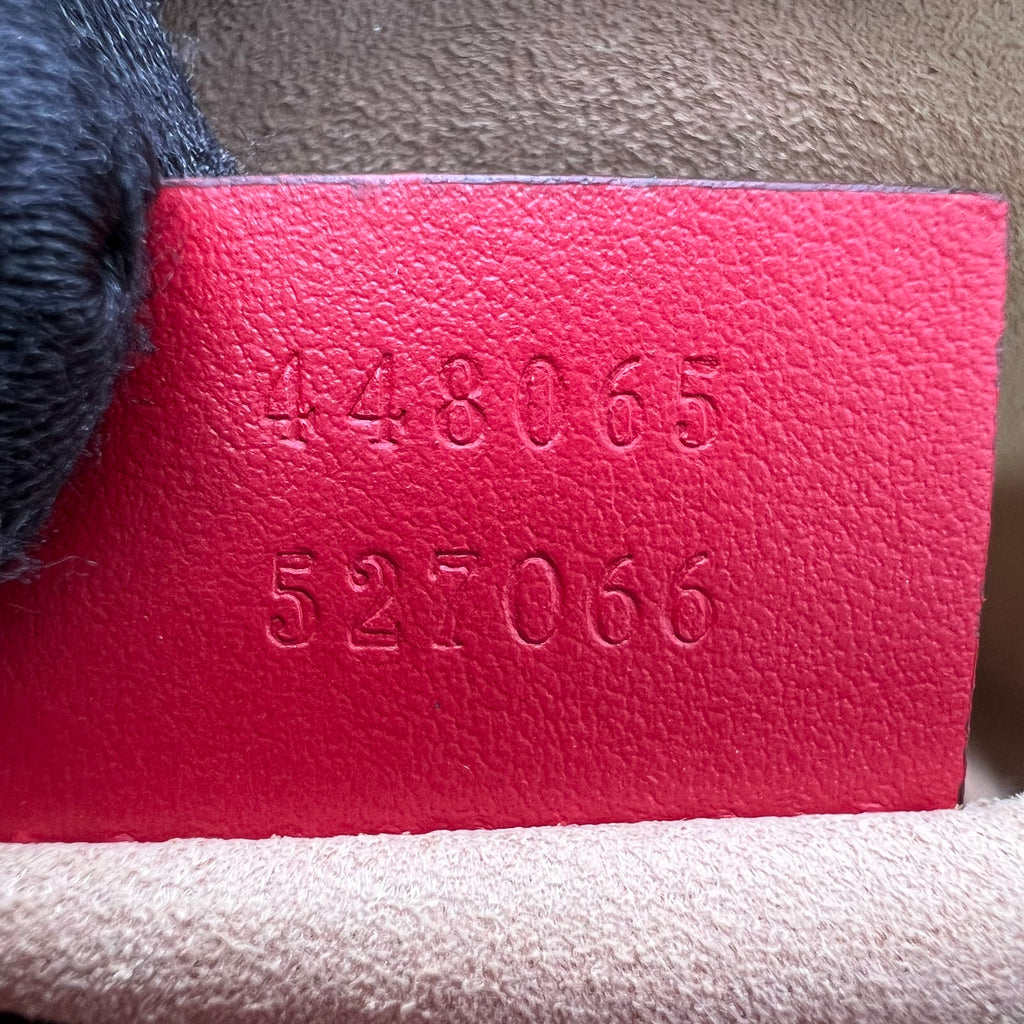Gucci GG Marmont Matelassé Camera Bag B23580