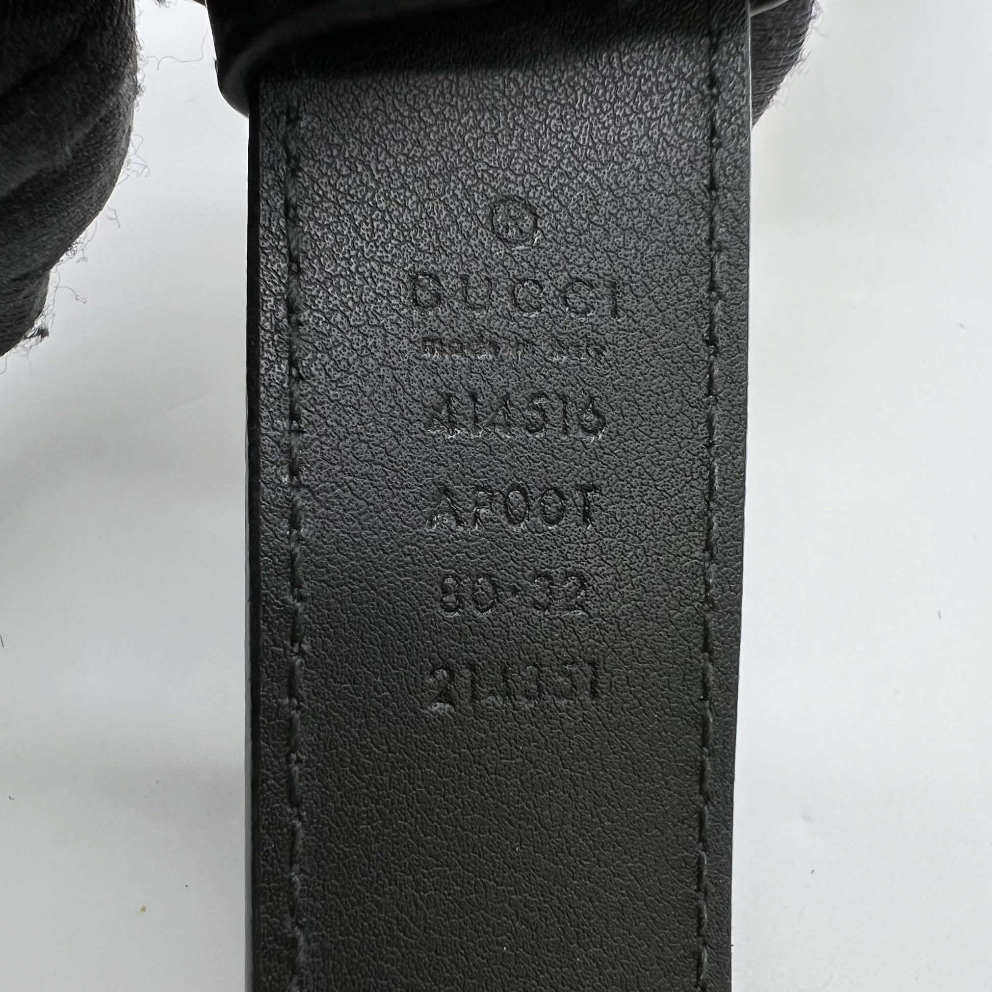 Gucci Leather Belt with Double G Buckle W22736