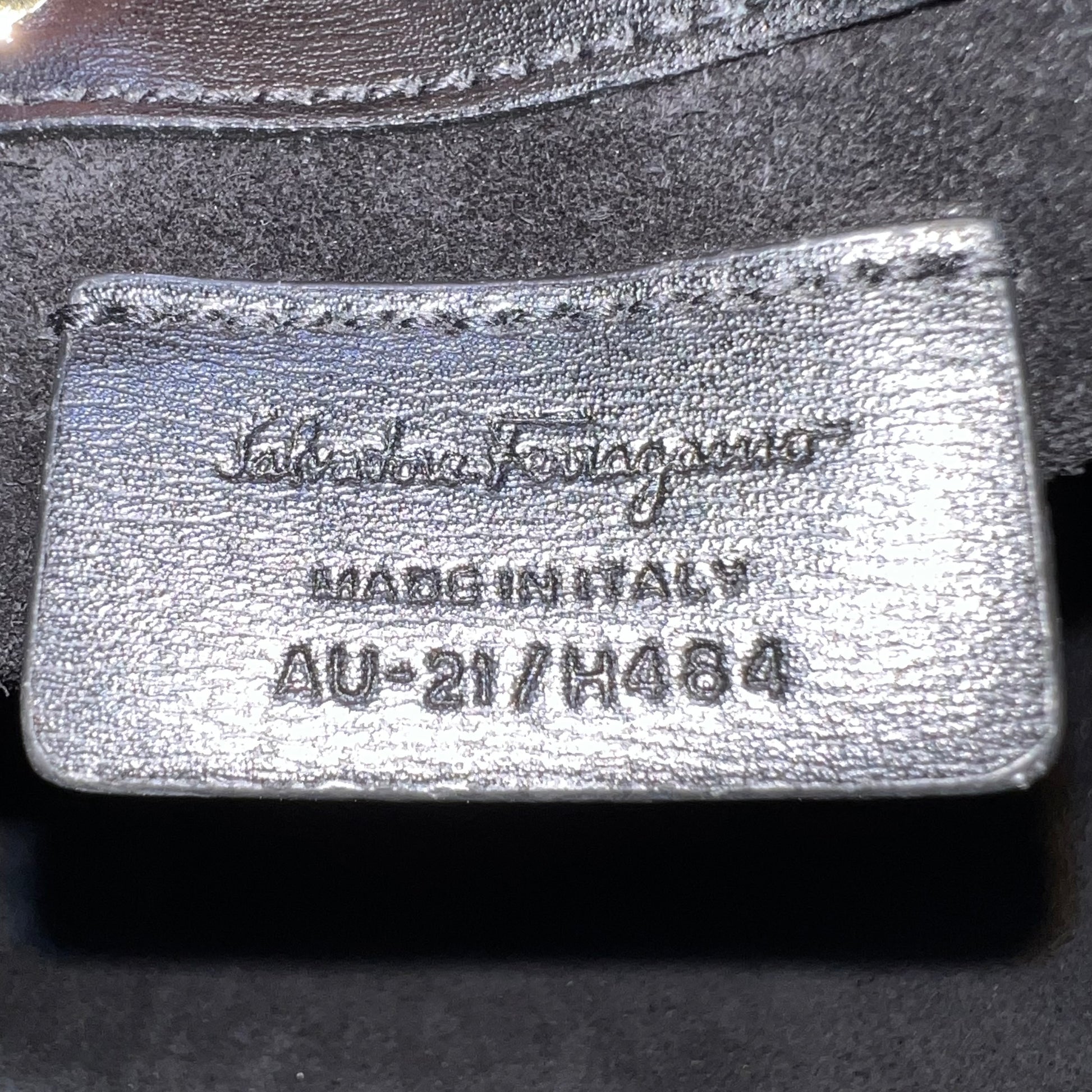 Salvatore Ferragamo Gancini City Leather Bucket Bag B23358