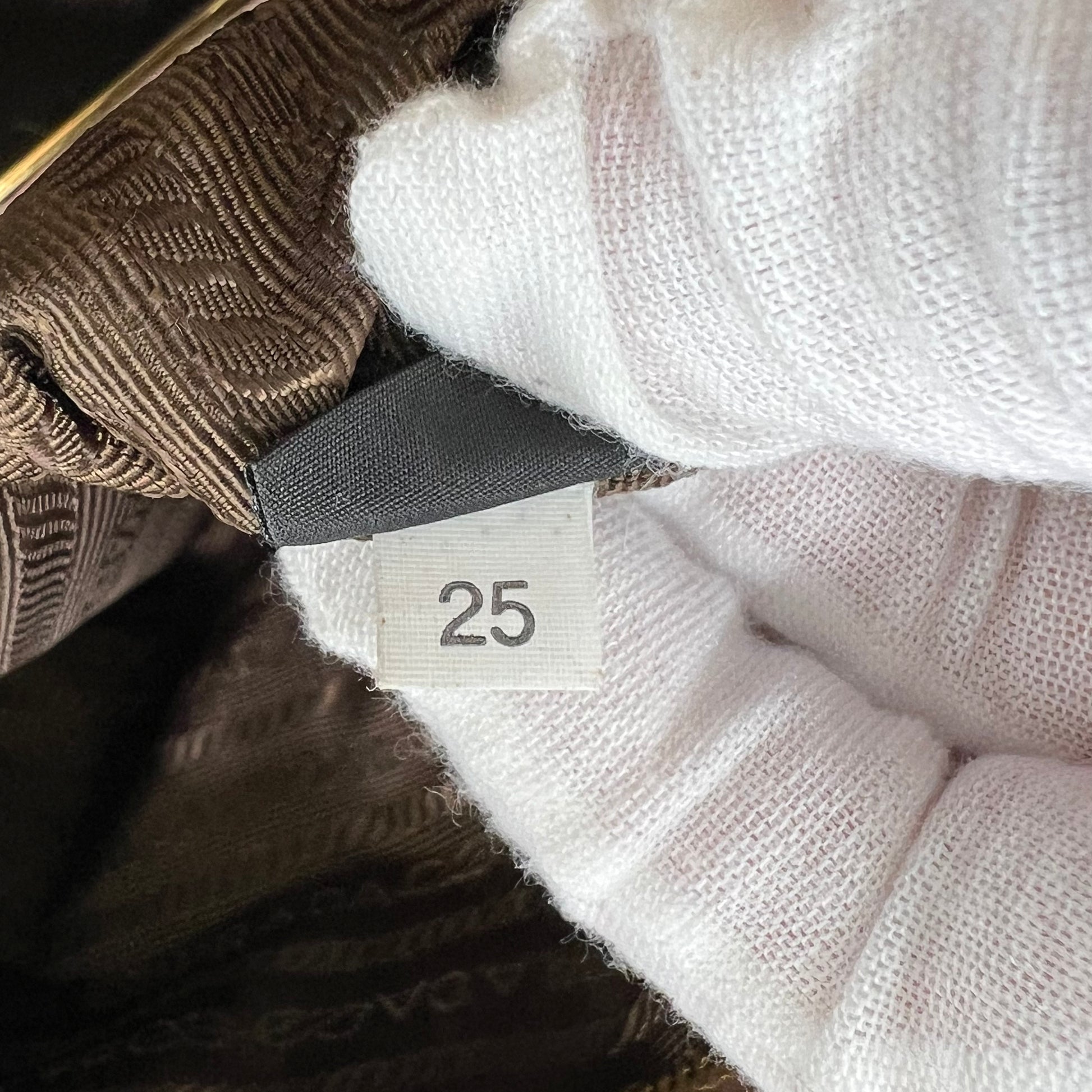 Prada Galleria Saffiano Leather Tote Bag B23219
