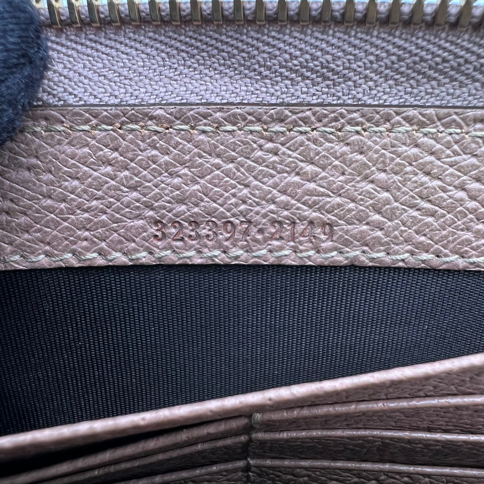 Gucci GG Canvas Zip Around Wallet W22756