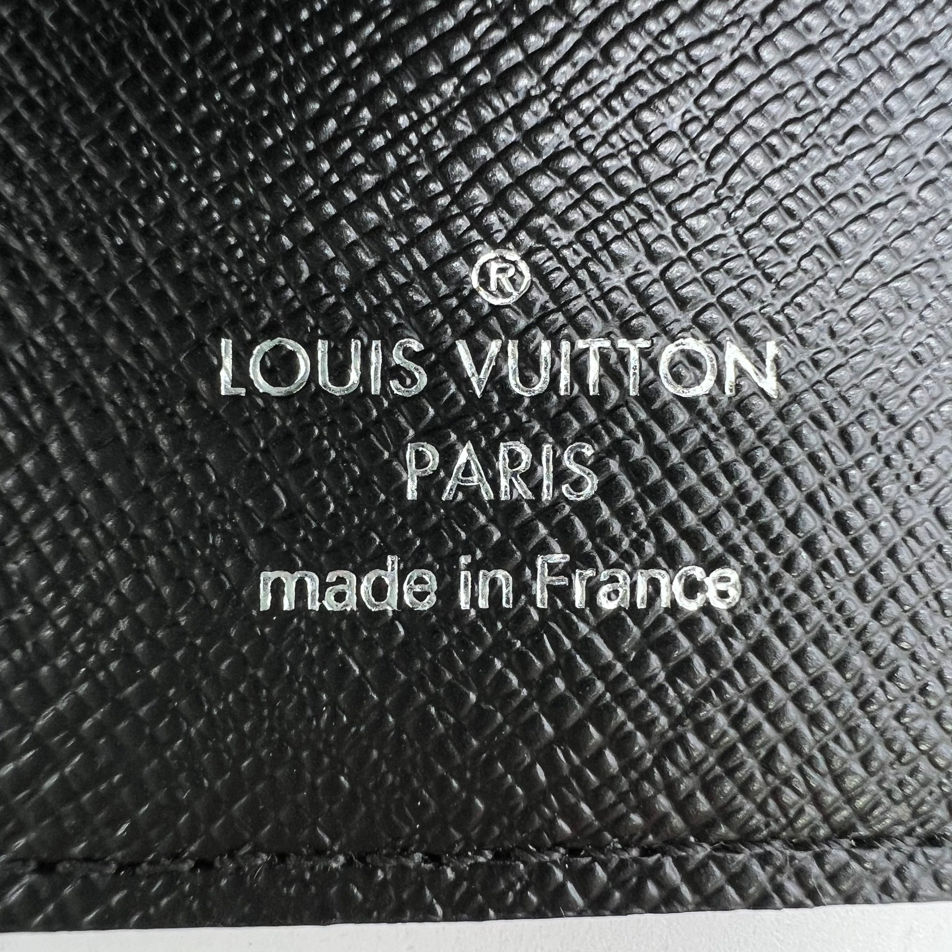 Louis Vuitton Passport Cover in Damier Graphite Canvas W22762