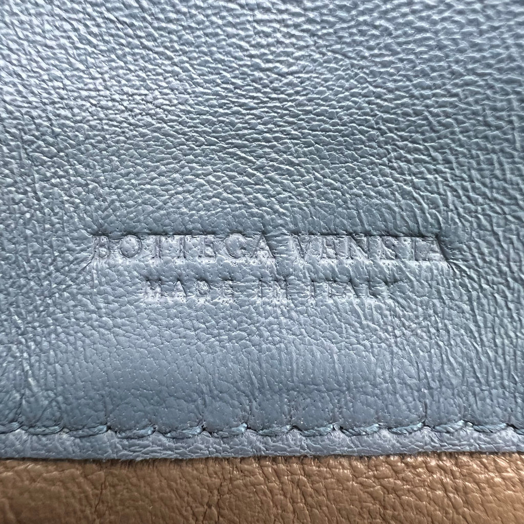 Bottega Veneta Intrecciato Continental Flap Wallet W22784