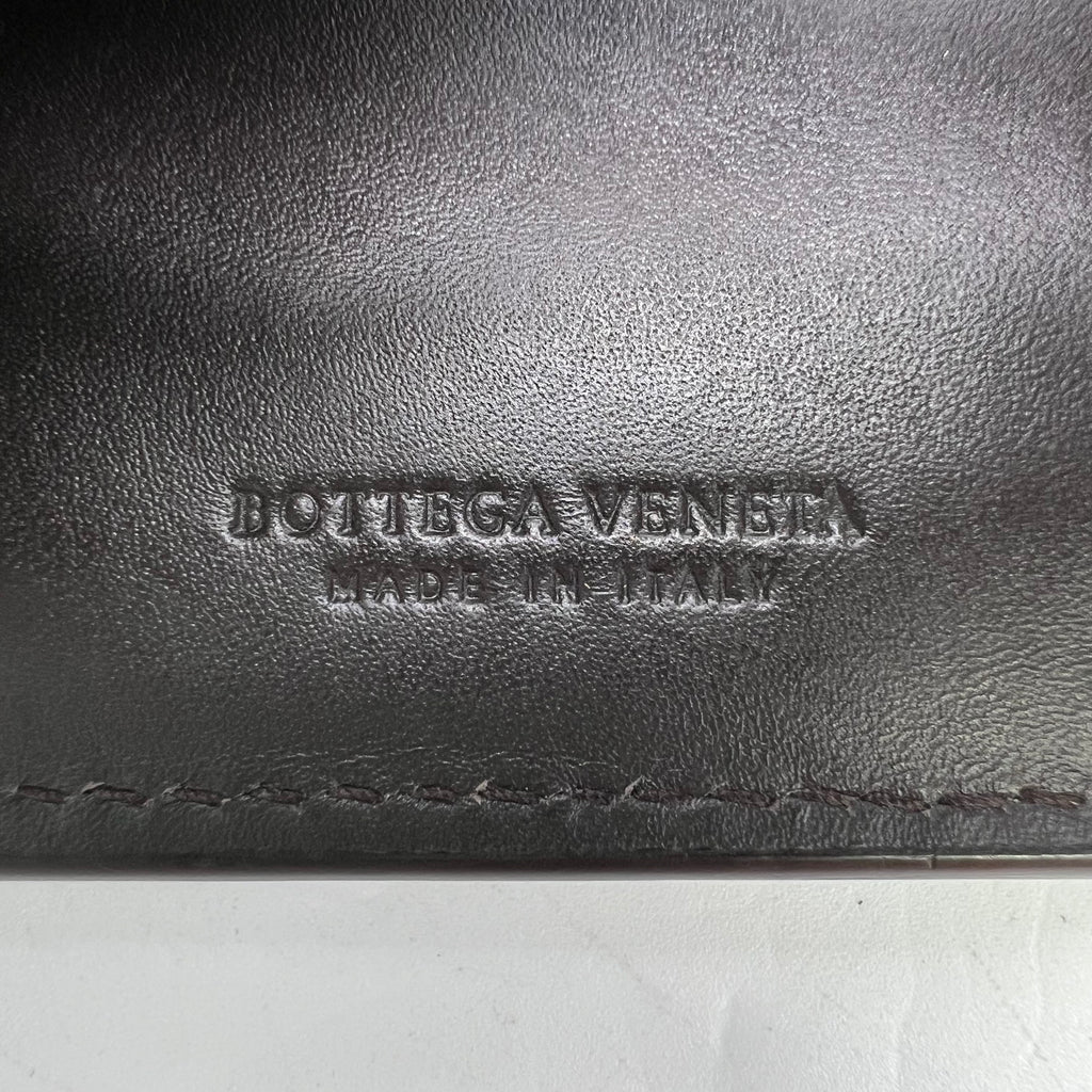 Bottega Veneta Intrecciato VN Bi-Fold Wallet W22628