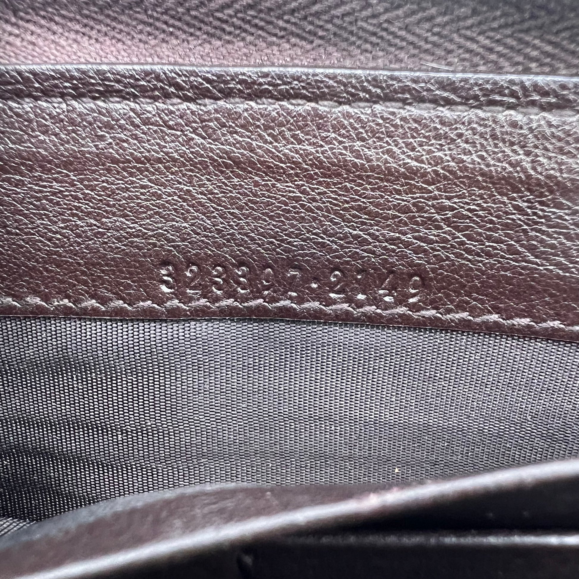 Gucci Guccissima Zip Around Wallet W22761