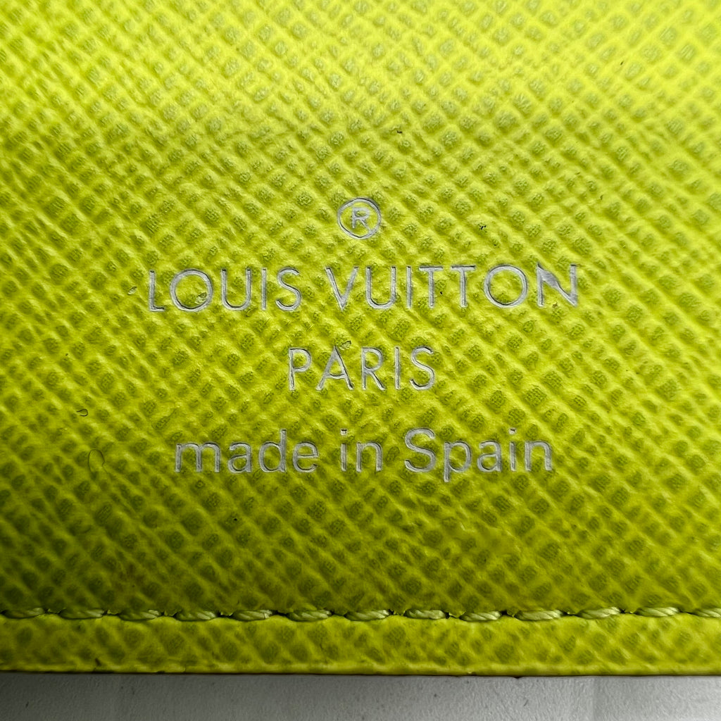 Louis Vuitton Monogram Multicore Zippy Wallet W22742