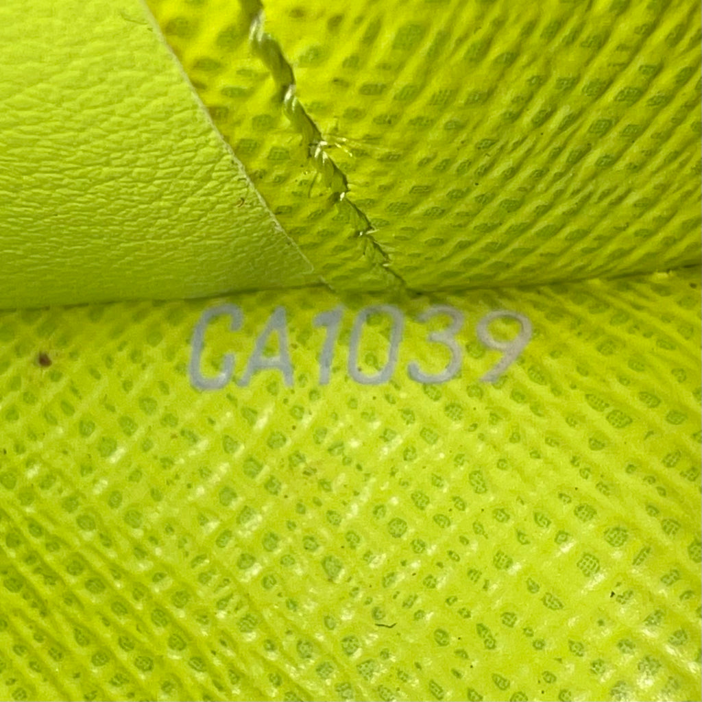 Louis Vuitton Monogram Multicore Zippy Wallet W22742