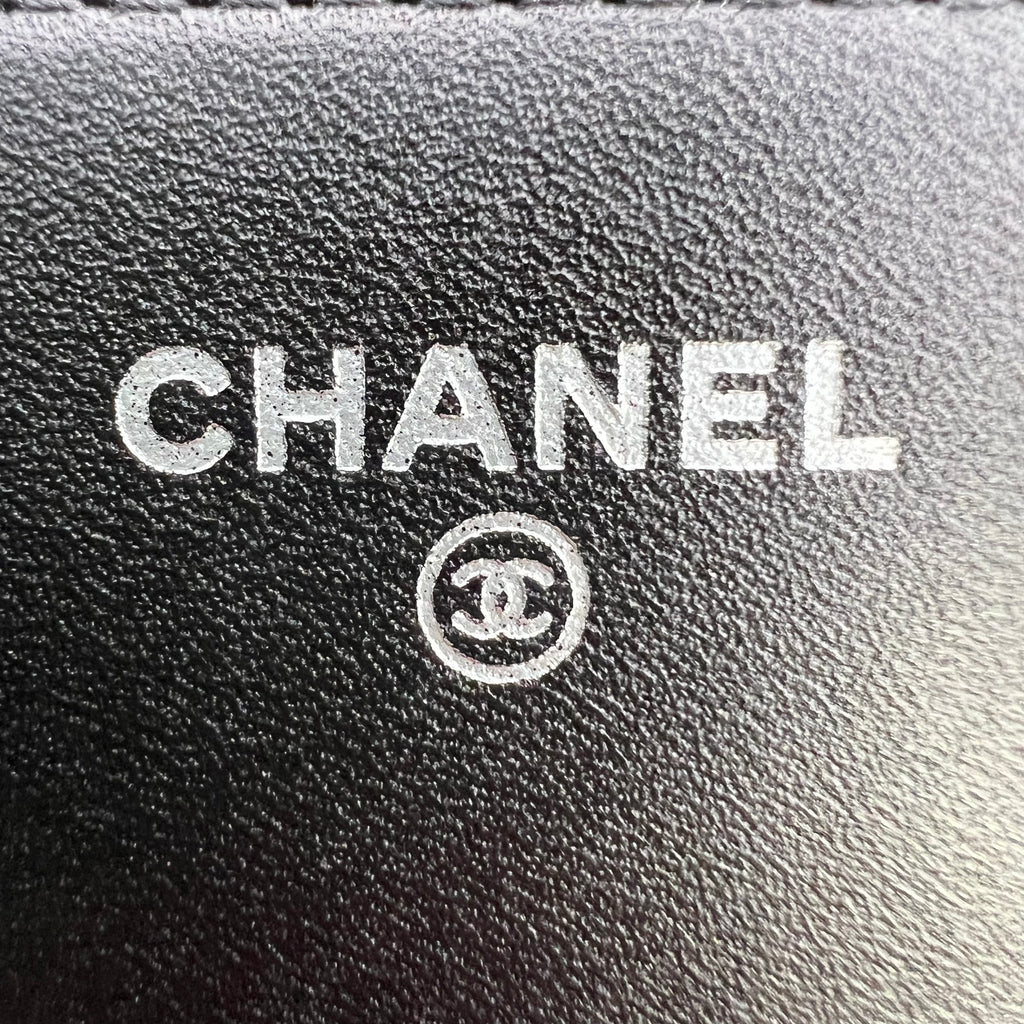 Chanel Ligne Cambon Wallet on Chain (WOC) B23449