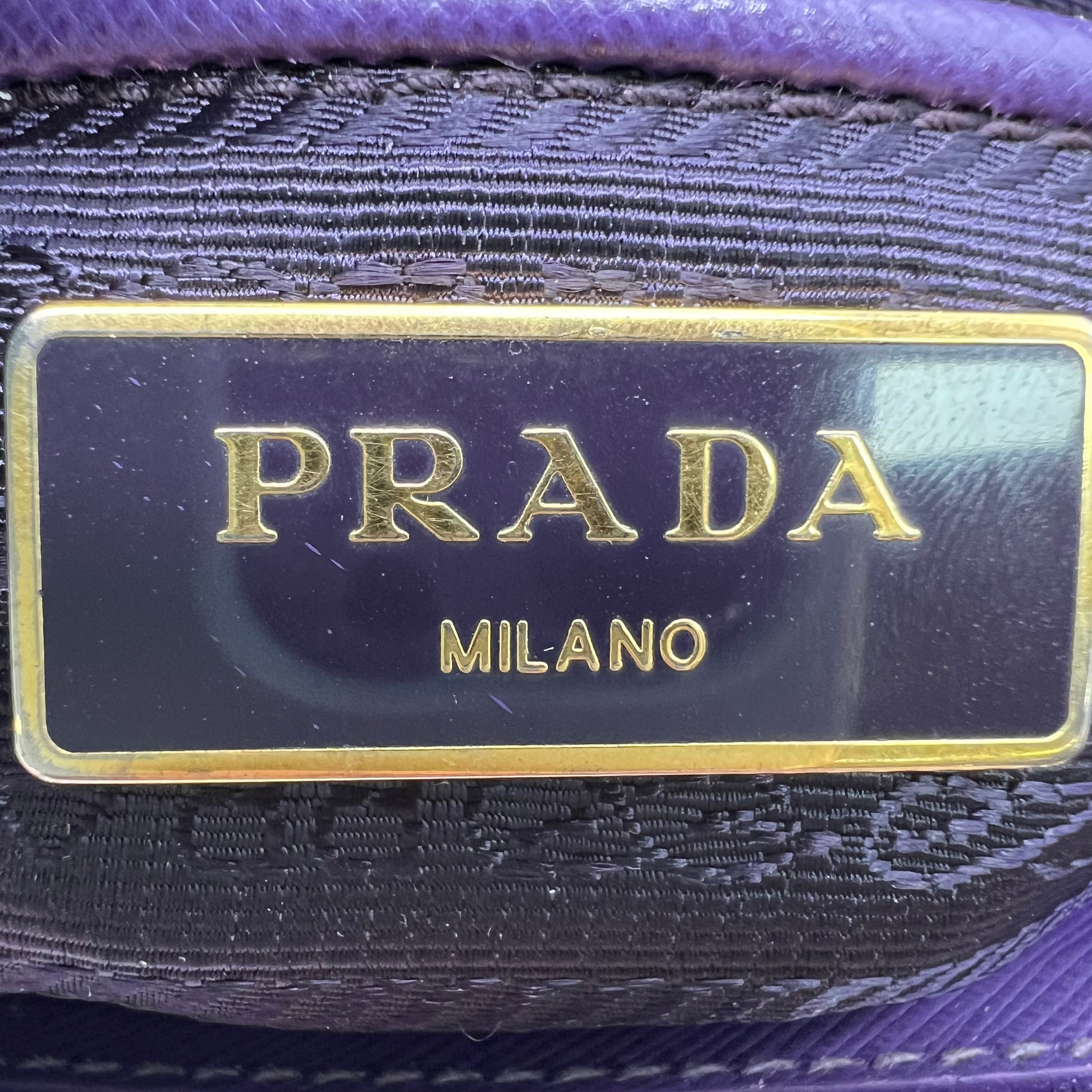Prada Medium Galleria Saffiano Leather Bag B23060