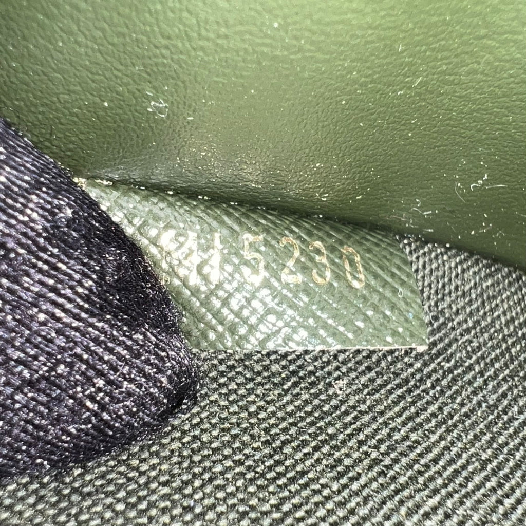 Louis Vuitton Monogram Félicie Strap & Go B23557