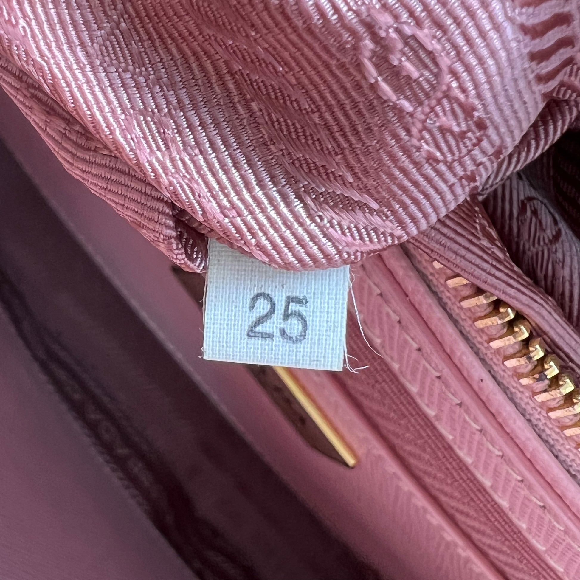Prada Galleria Saffiano Leather Bag B23466