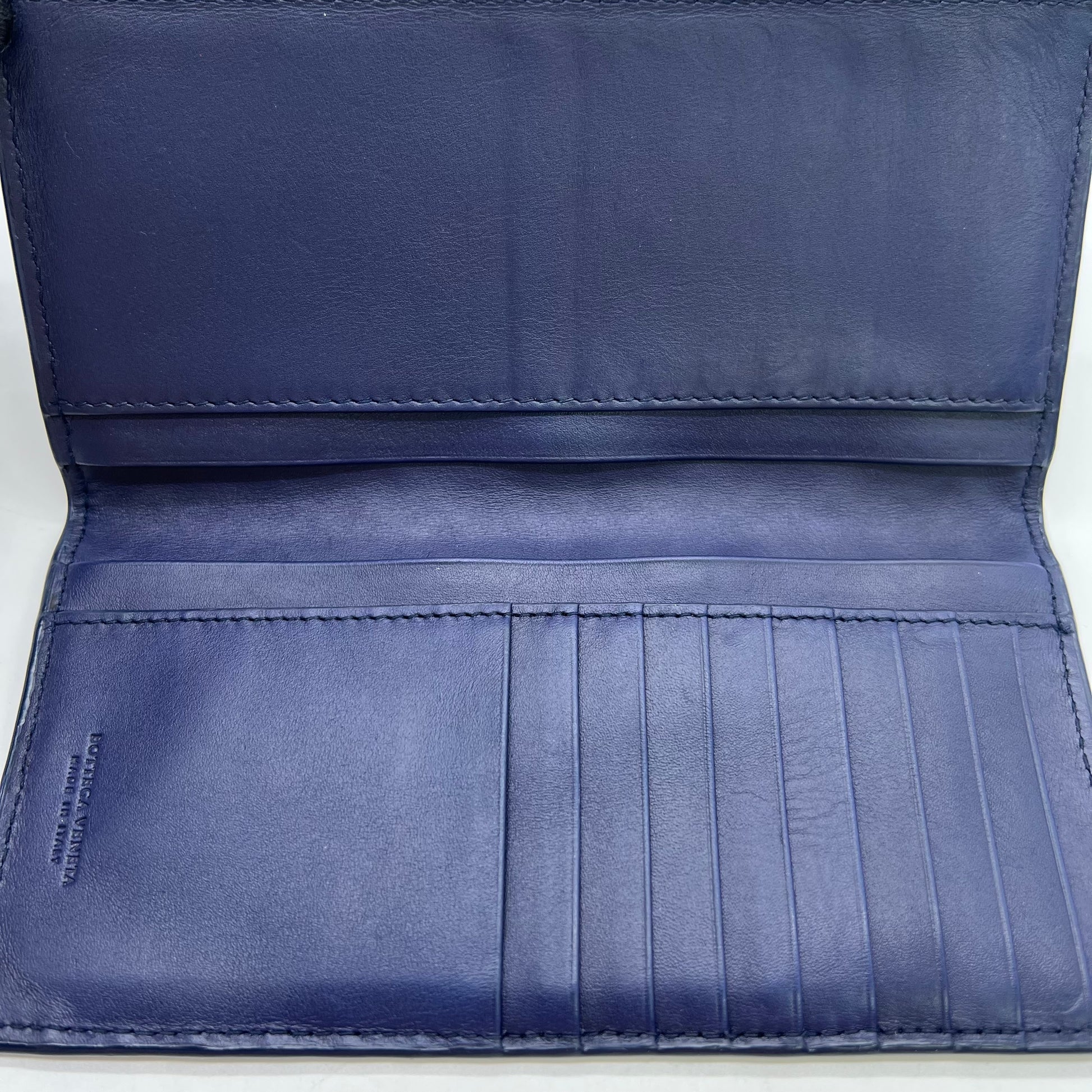 Bottega Veneta Slim Intrecciato Long Wallet W22707