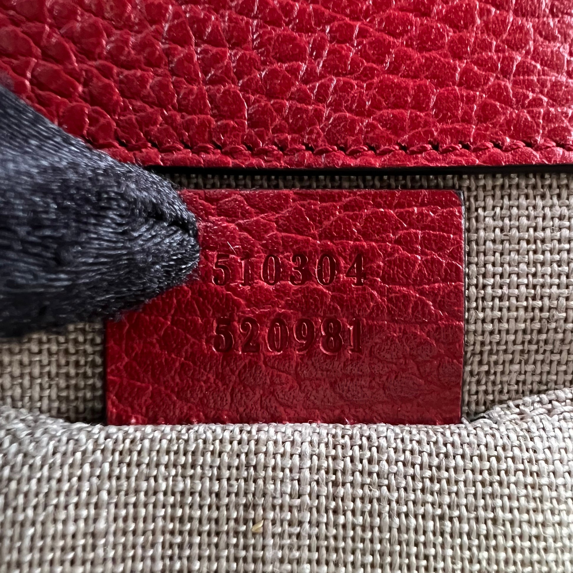 Gucci Dollar Calfskin Small Interlocking G Shoulder Bag B23317
