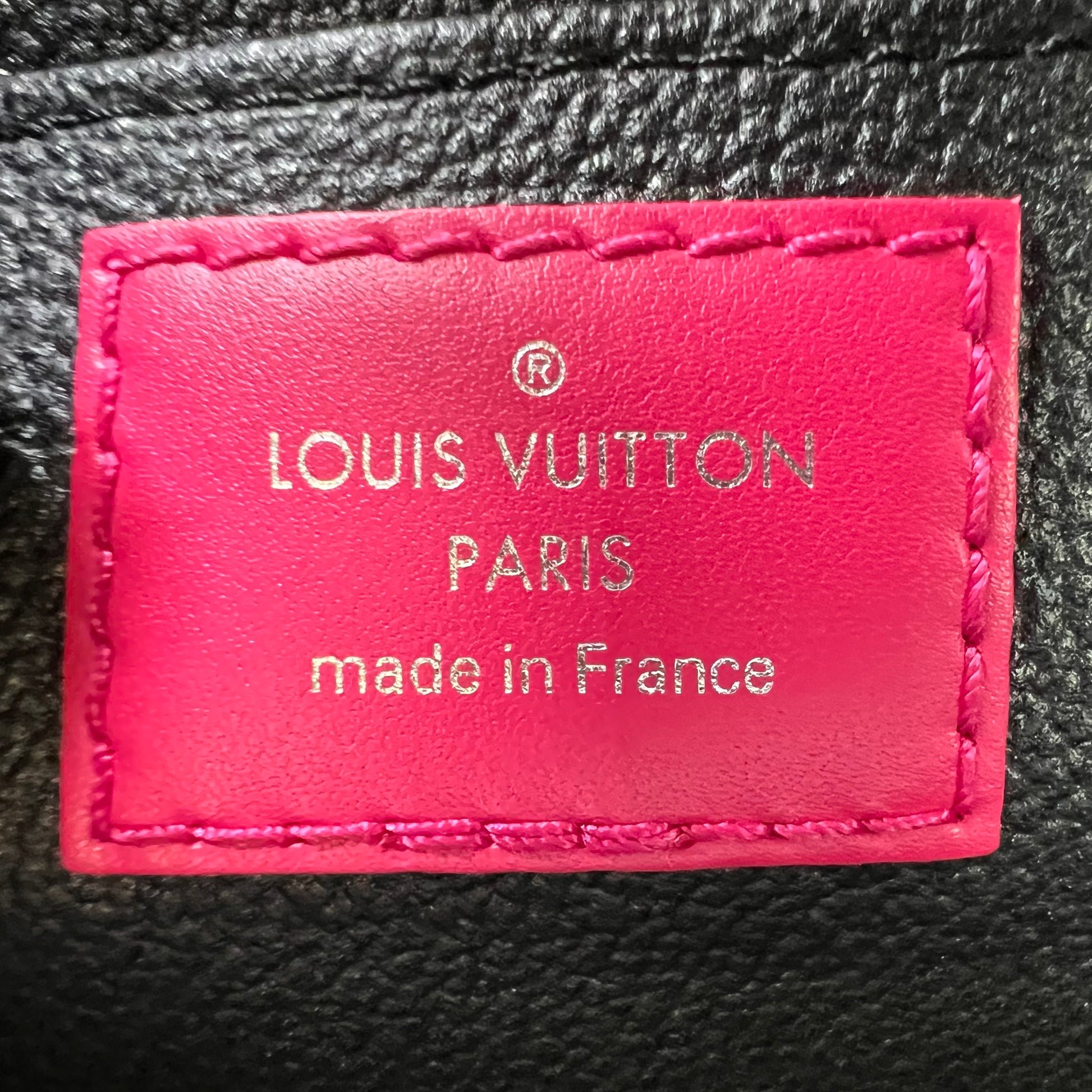 Louis Vuitton Epi Toiletry Pouch 26 W22795