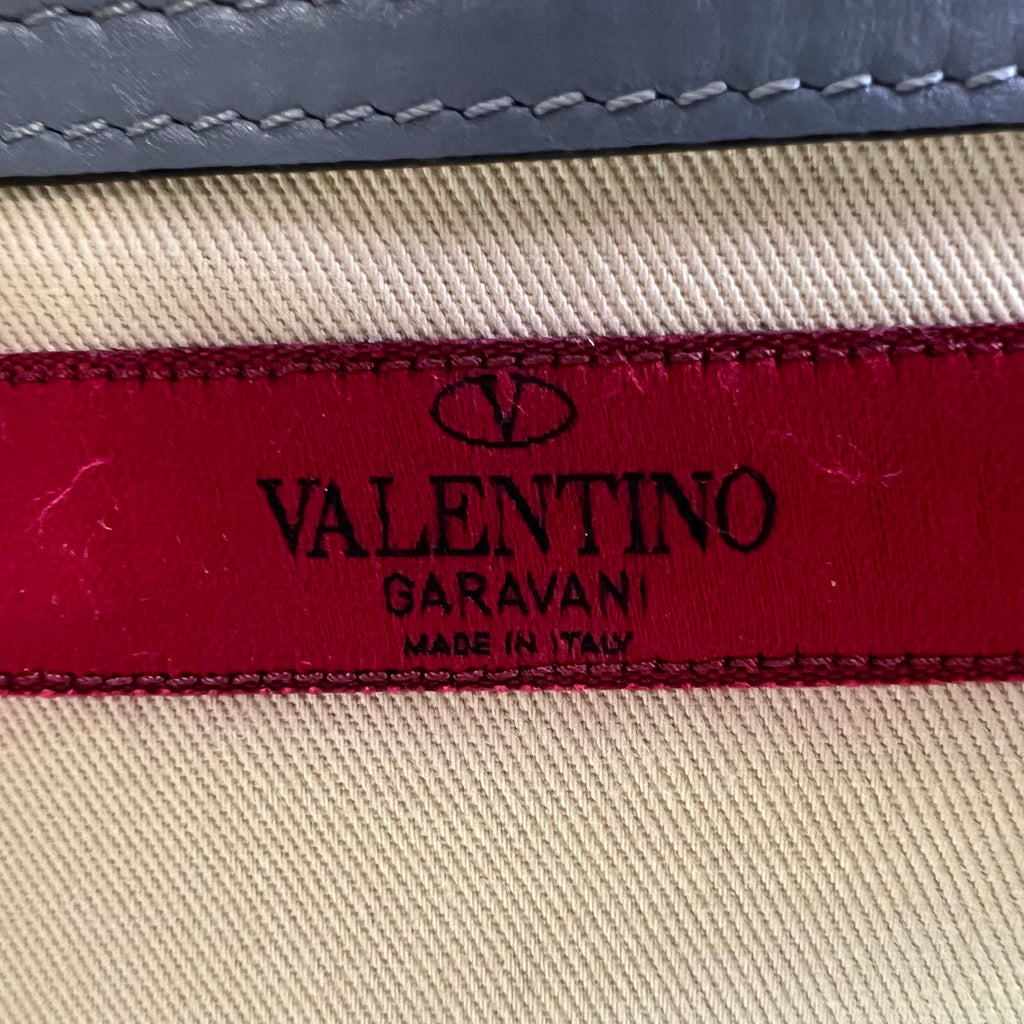 Valentino Garavani Rockstud Spike Crossbody Bag B23424