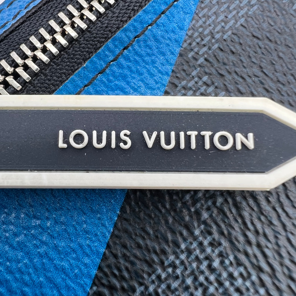 Louis Vuitton Damier Cobalt America's Cup Regatta Ribbon iPhone Pochette W22792