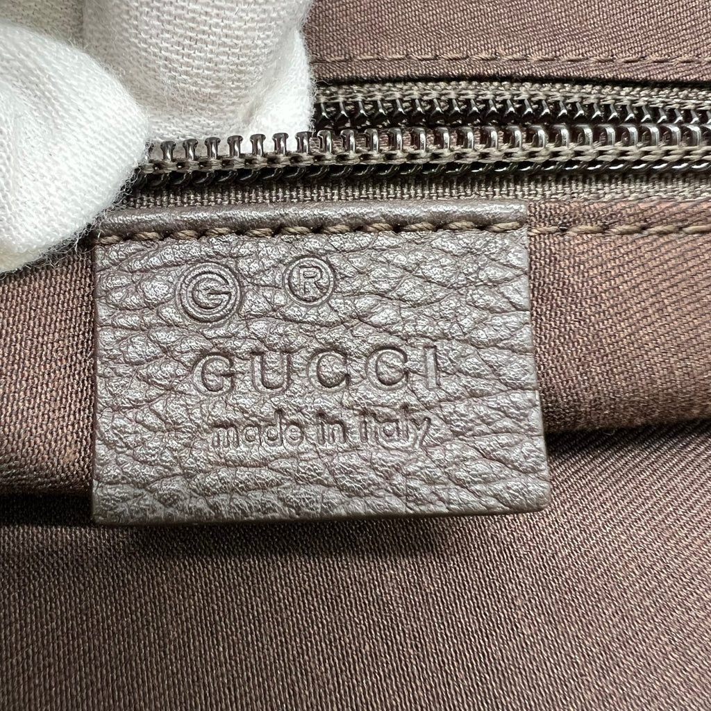 Gucci GG Denim Flat Messenger Bag B23740