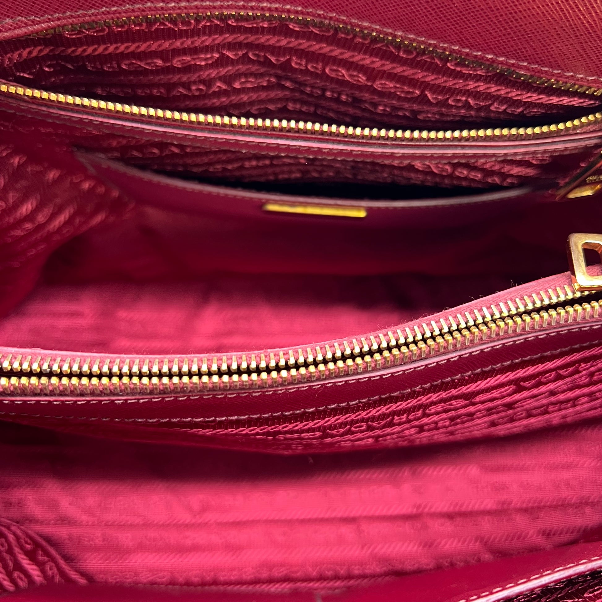 Saffiano Lux Promenade Large Bag B23814